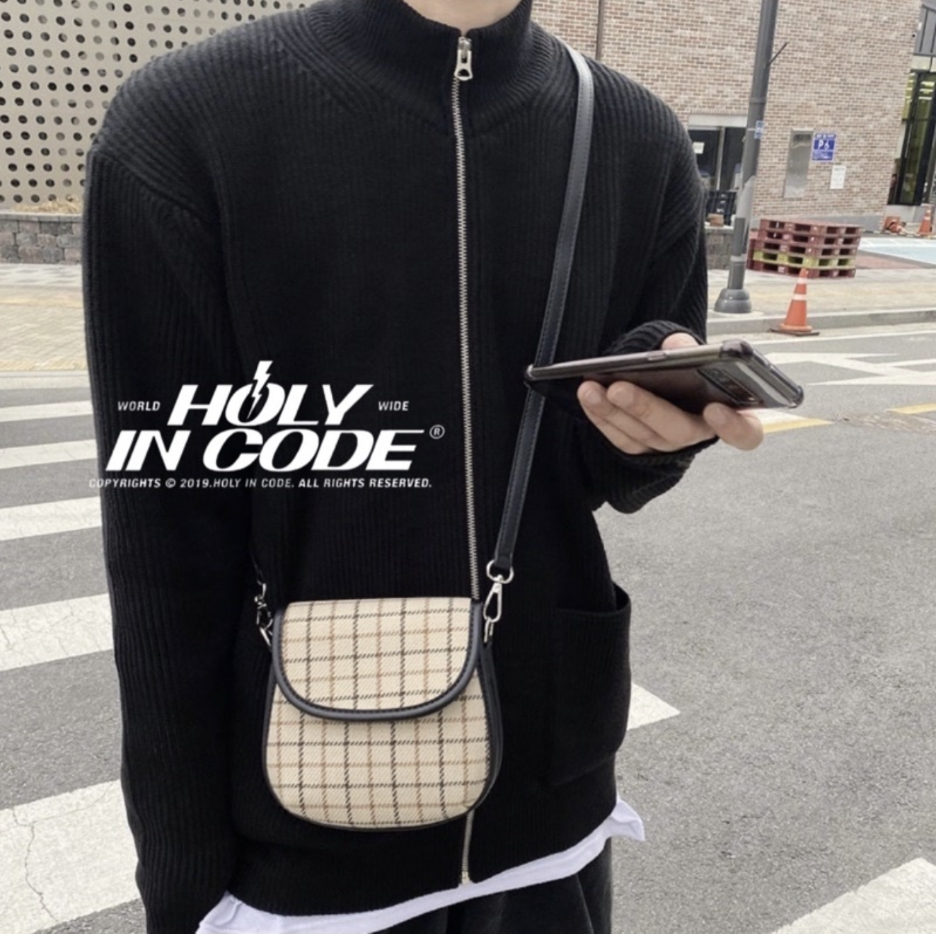 🇰🇷韓國 HOLYINCODE (SALE) 格紋側背小包 小包 側背包 肩包