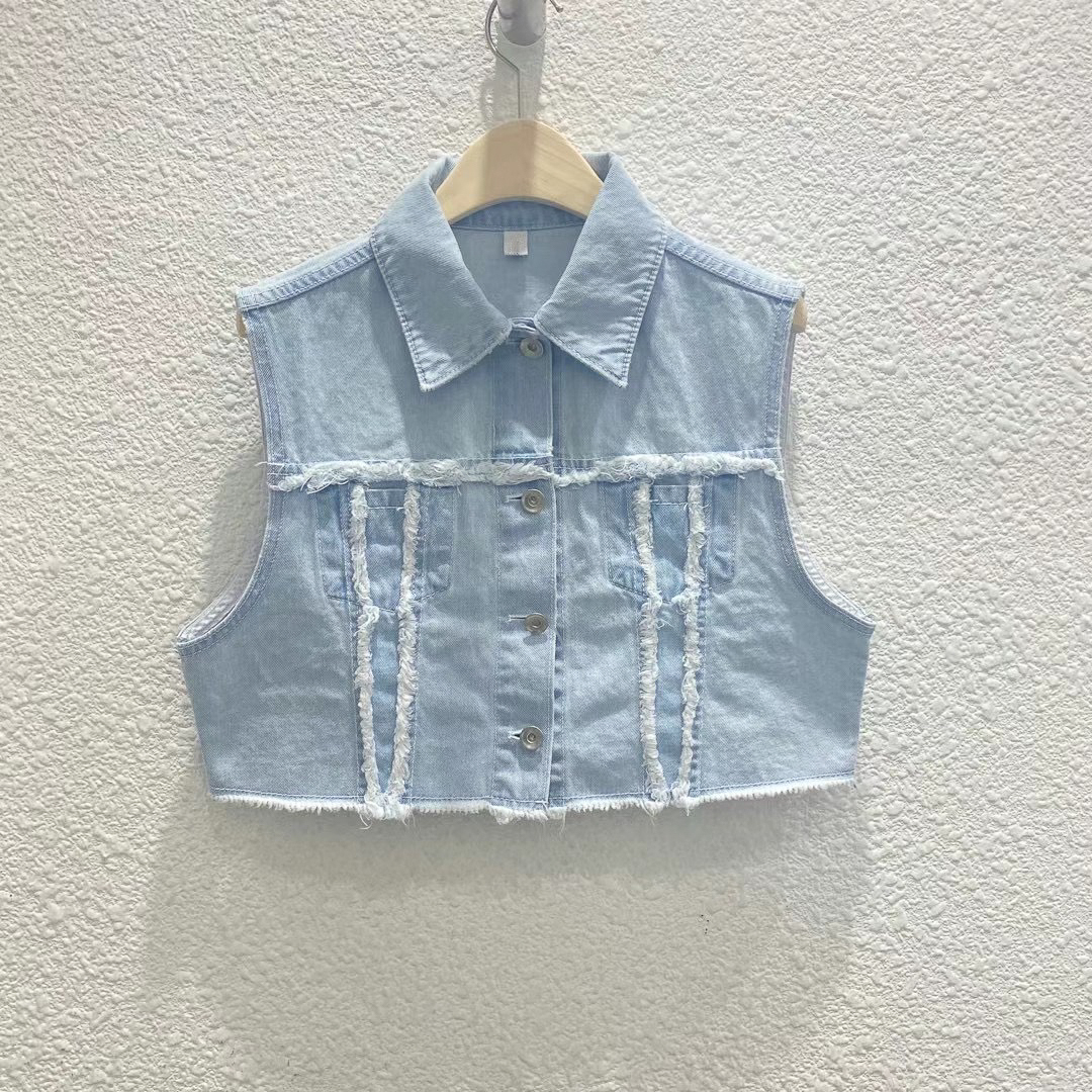 白抽鬚淺水藍牛仔背心