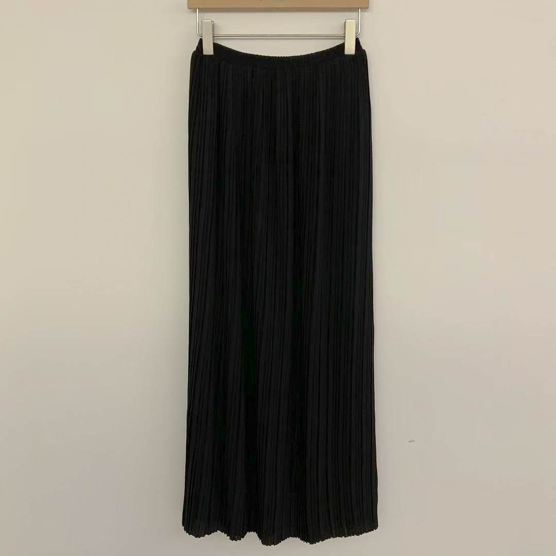 細褶鬆緊彈性裙(黑)