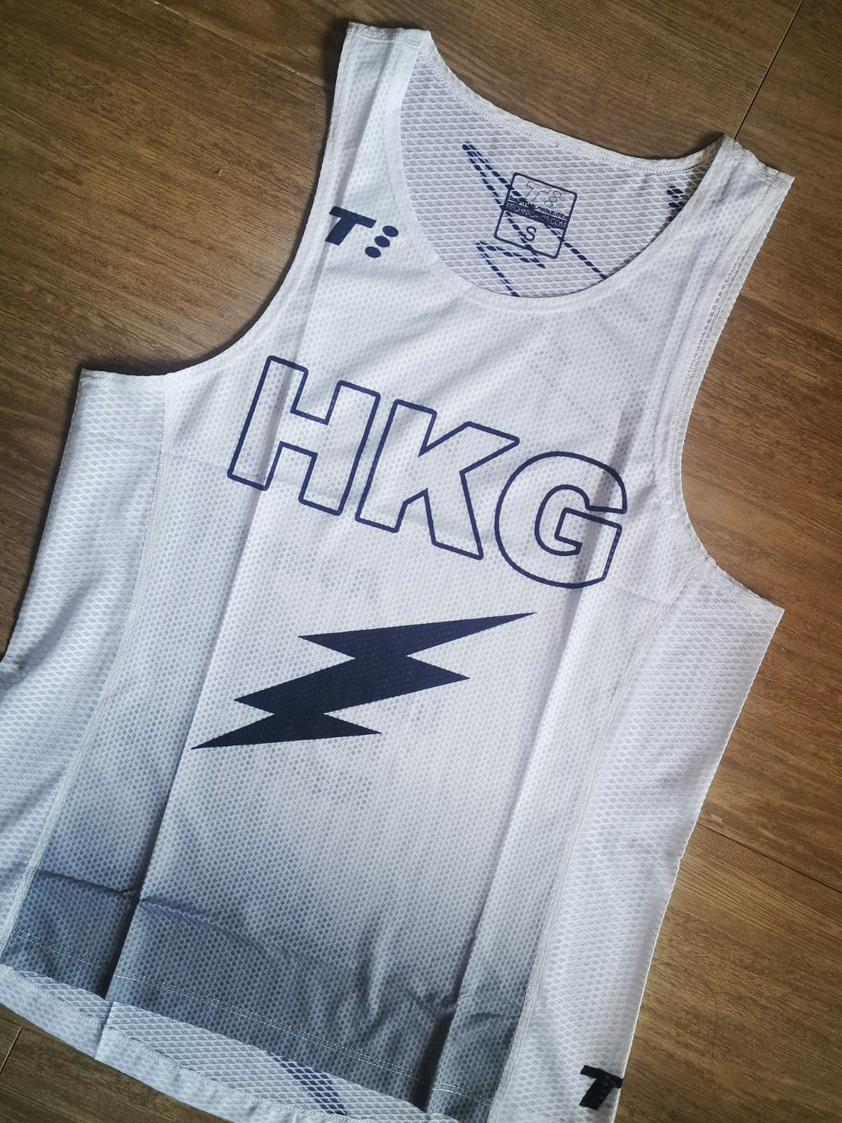 Technical03 HKG Holo Singlet