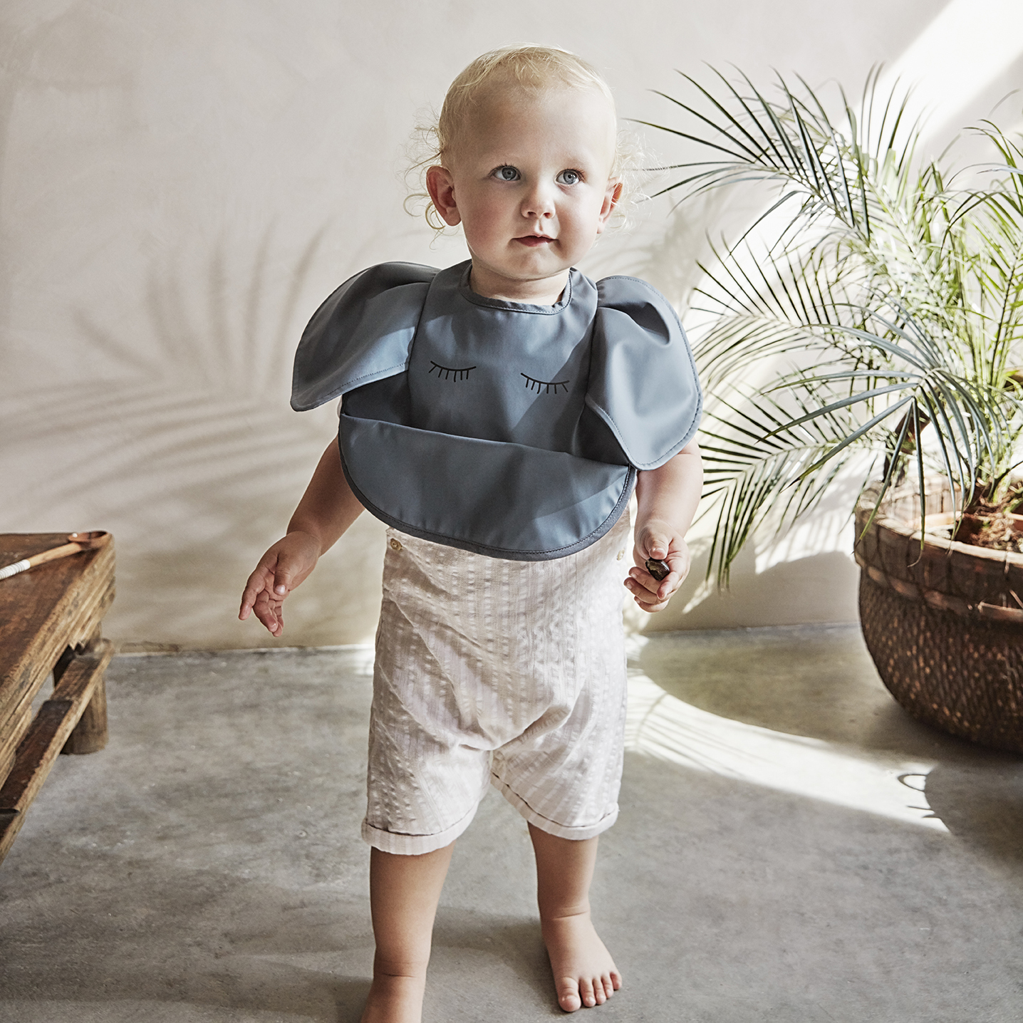 Elodie Details 防水口袋圍兜-小飛象(Humble Hugo)