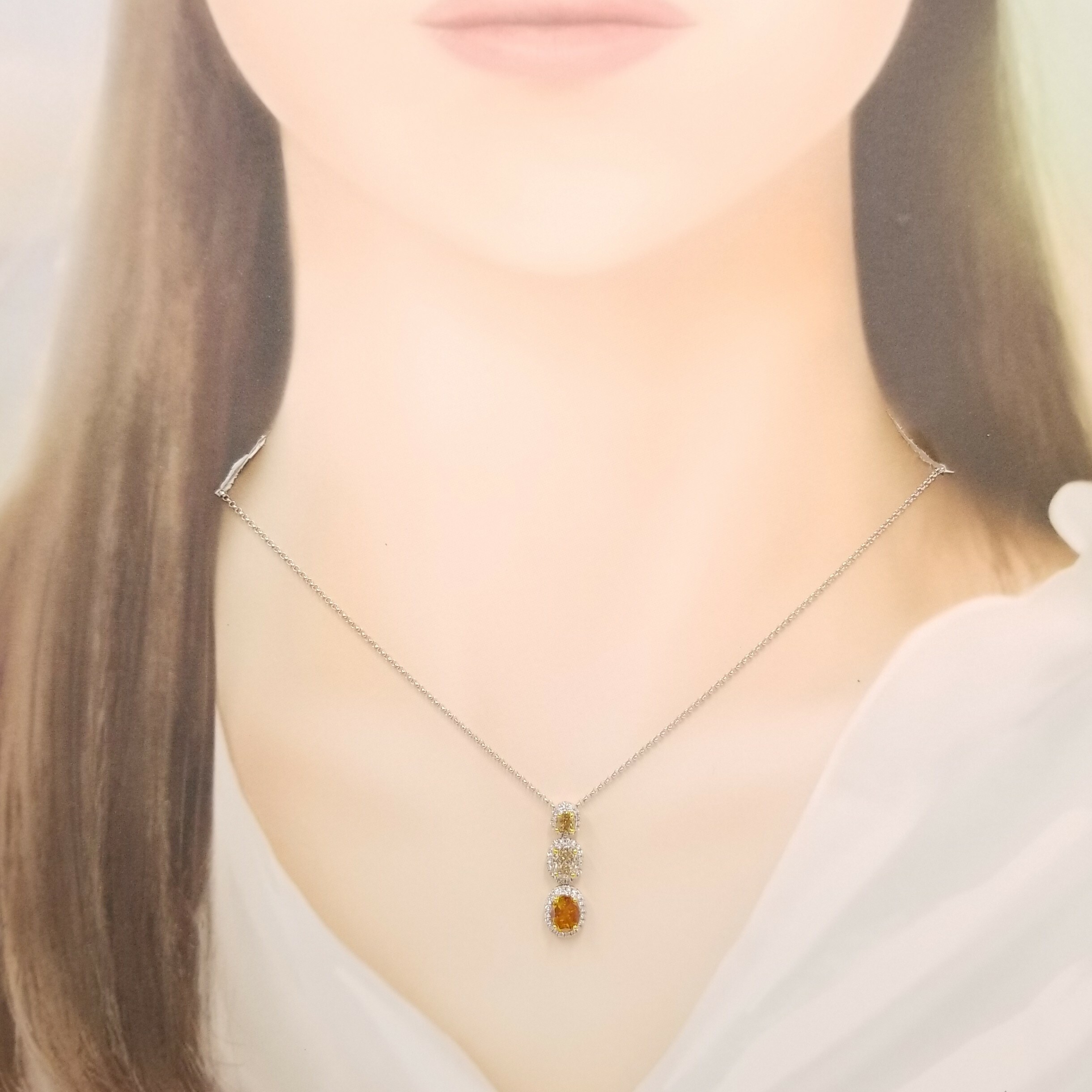 18K Gold 1.52ct Fancy Color Diamond Pendant