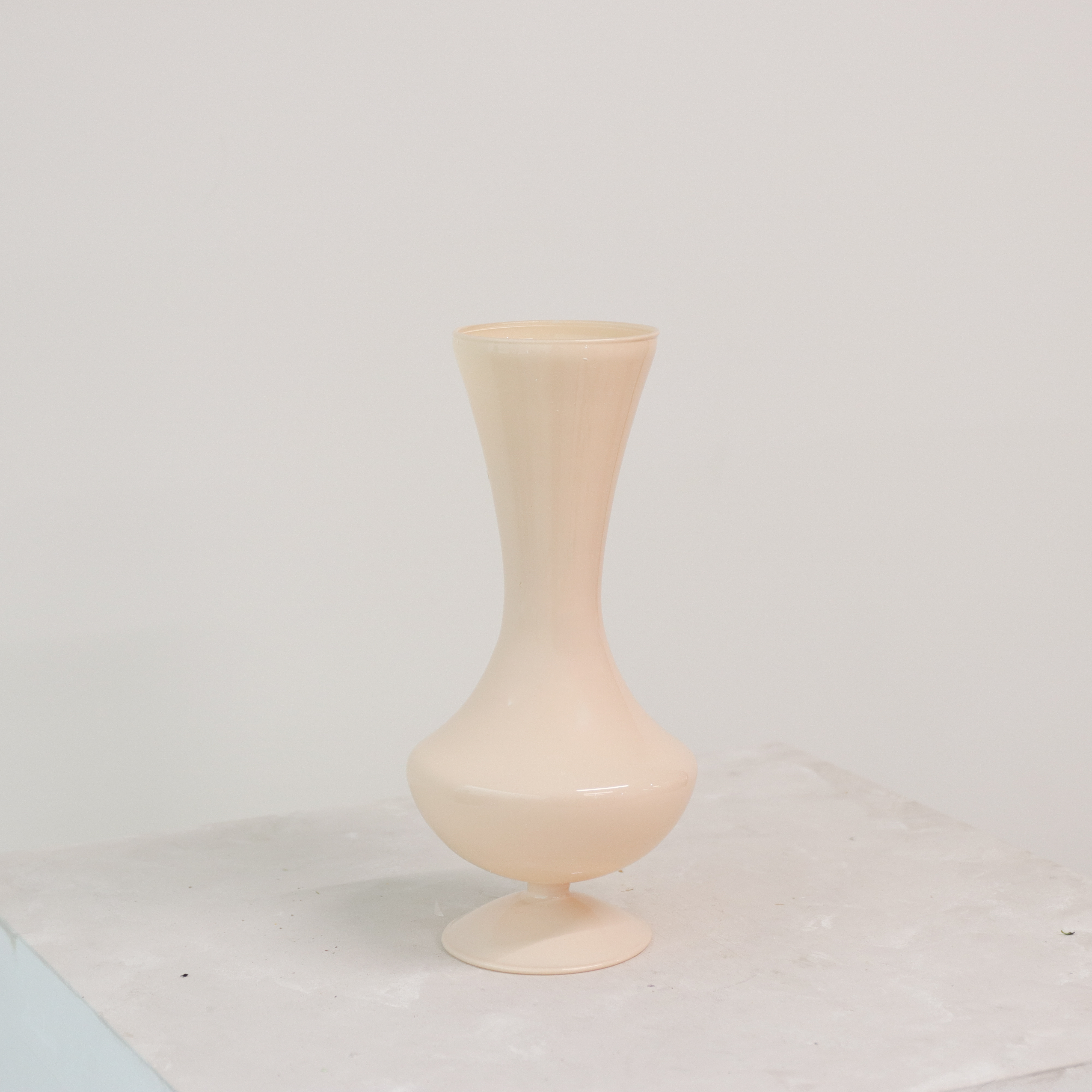 RUNI Select - 莫蘭迪奶油花瓶