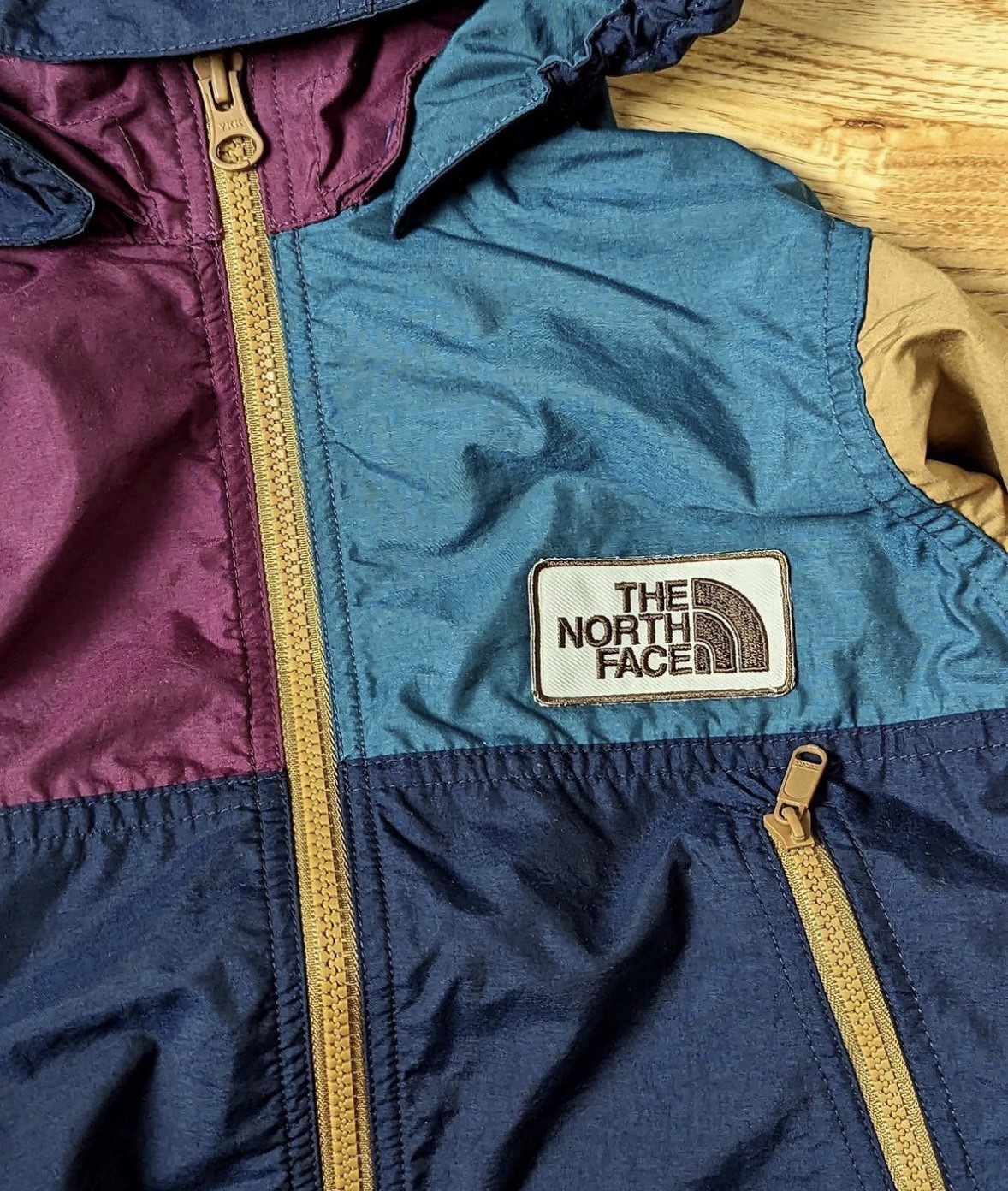 THE NORTH FACE 2023 Compact Jacket 兒童繽紛風衣