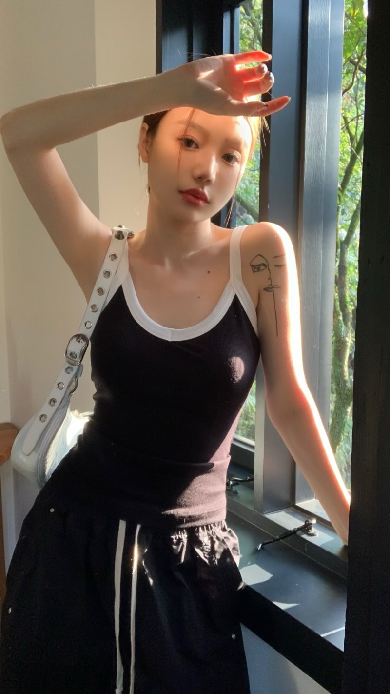 撞色螺紋 棉質罩杯背心(藏青/黑)