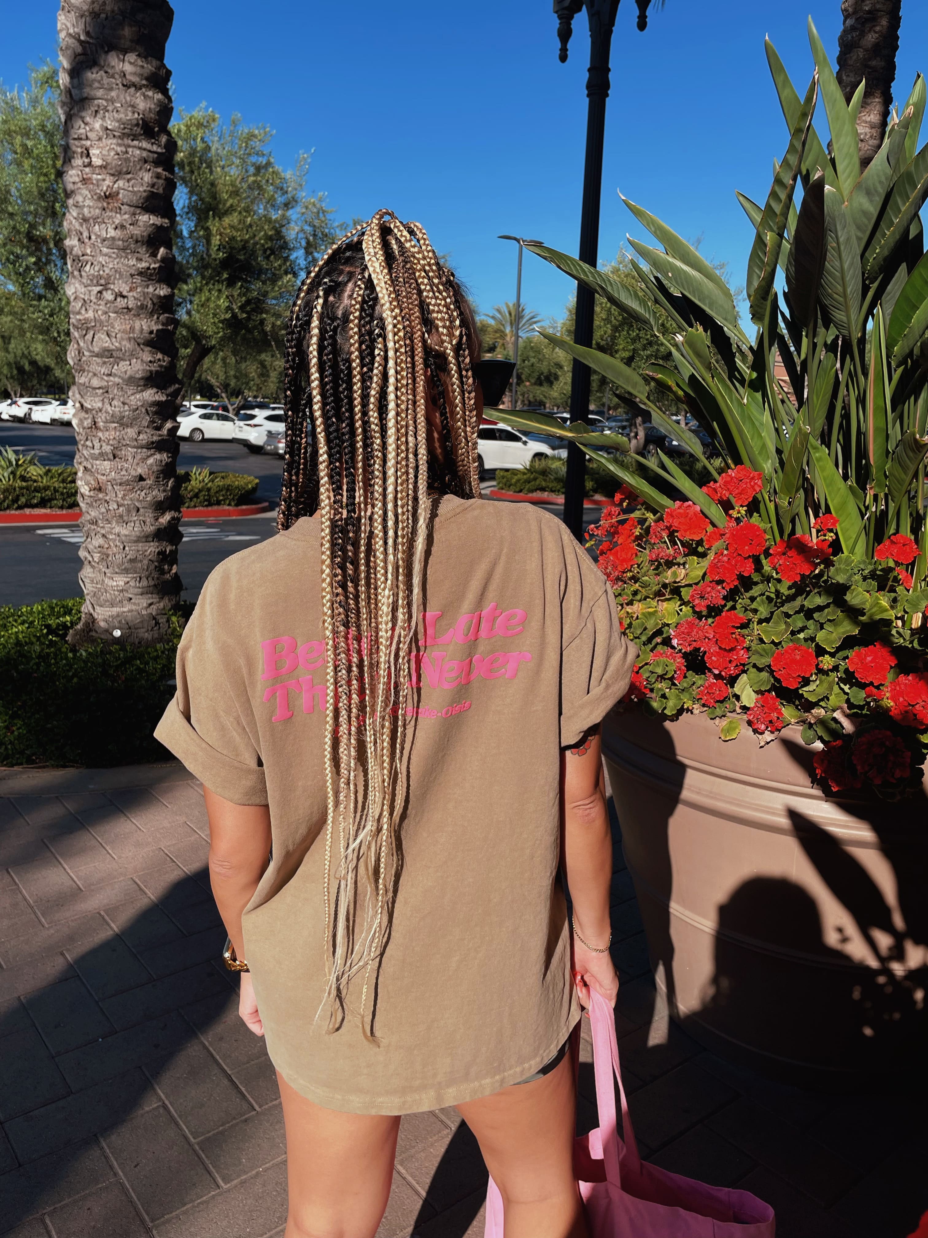 美式復古卡其粉大Ｔ