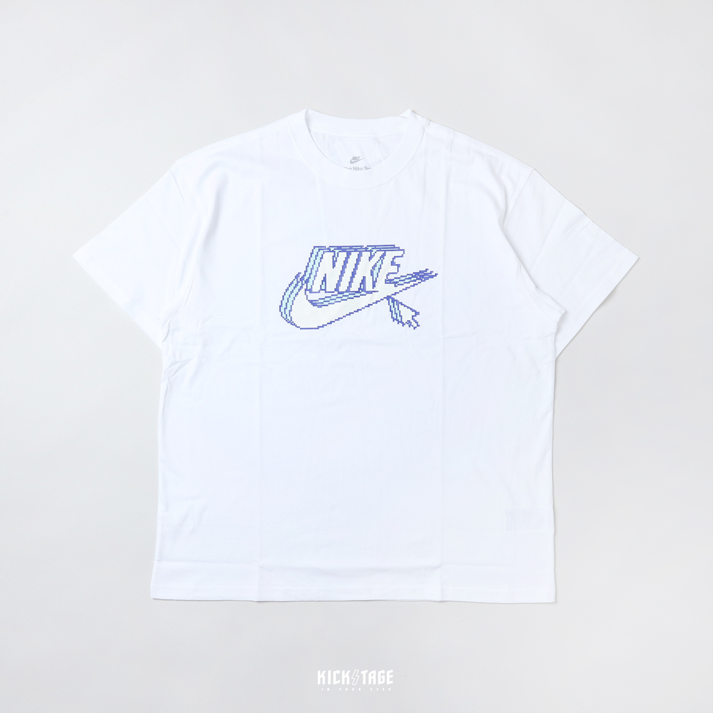 男款NIKE NSW TEE 白藍綠鋸齒像素LOGO 圓領繽紛寬鬆休閒上衣短T 【FD129