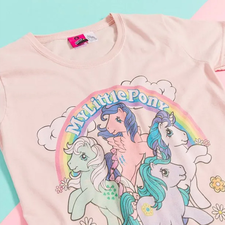 Truffle Shuffle｜草地彩虹小馬粉紅合身 T-Shirt