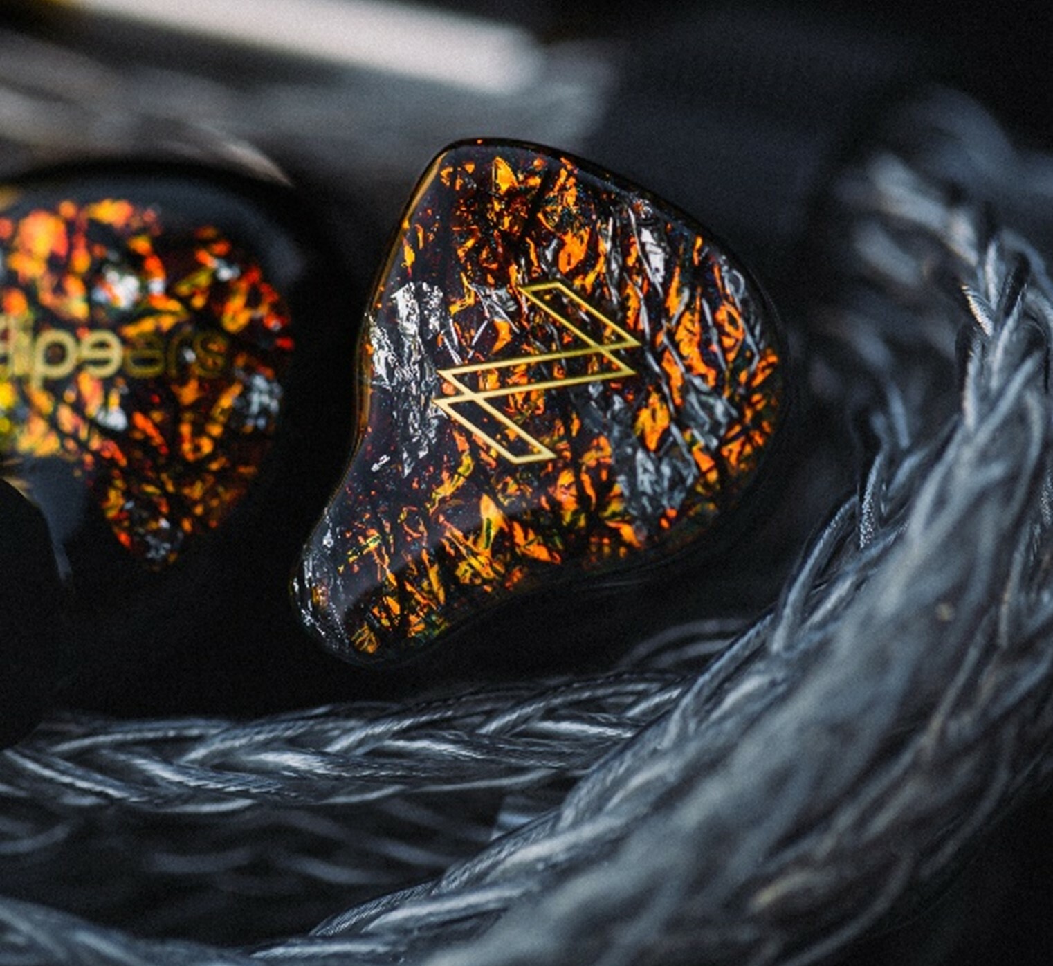 FlipEars ZURQ索克 旗艦級入耳式耳機