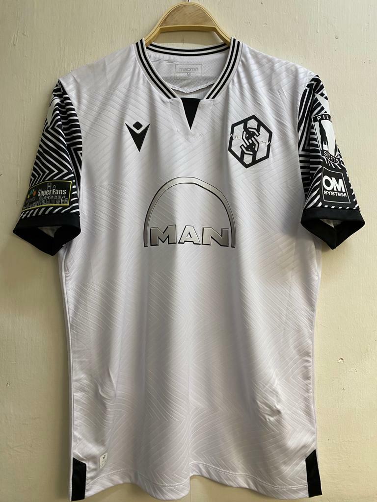 23-24冠忠南區作客白色球衣