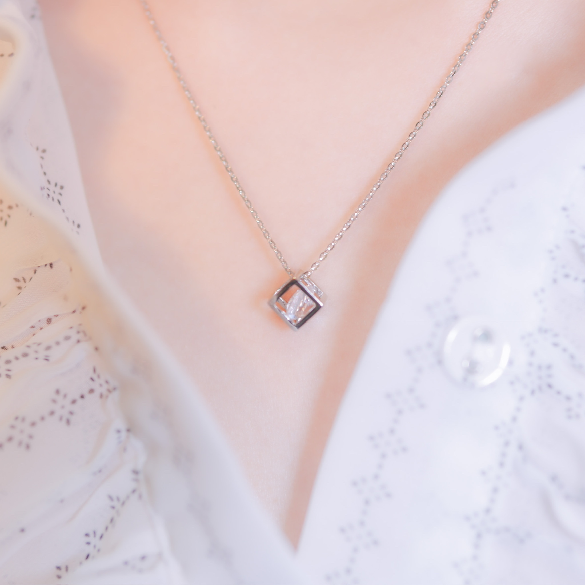 | 999 Silver・White Gold・Rose Gold | Being Honest Necklace（Silver / Rose Gold) | NE0727 |