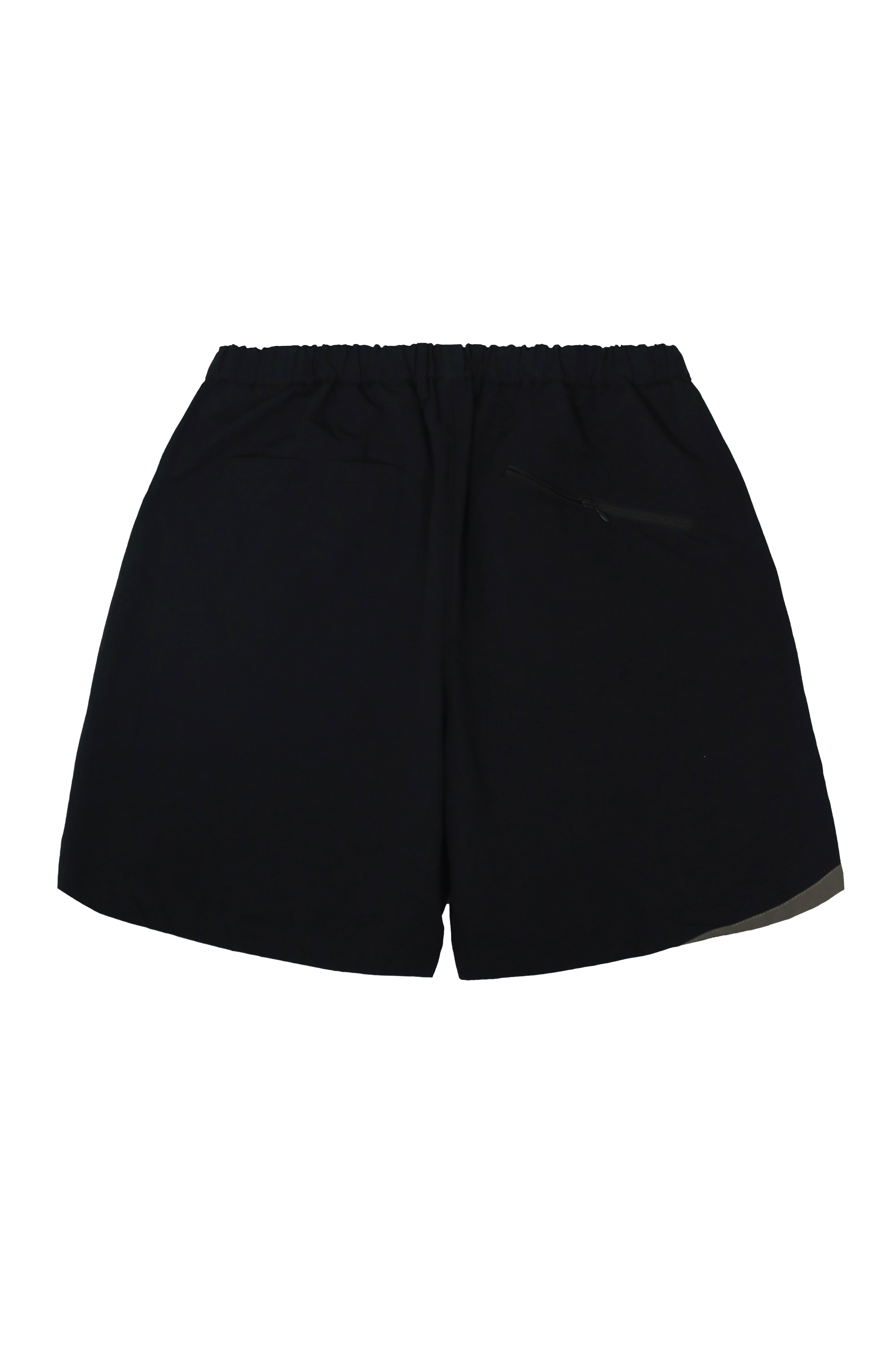 CASUAL SHORTS - MATCHA