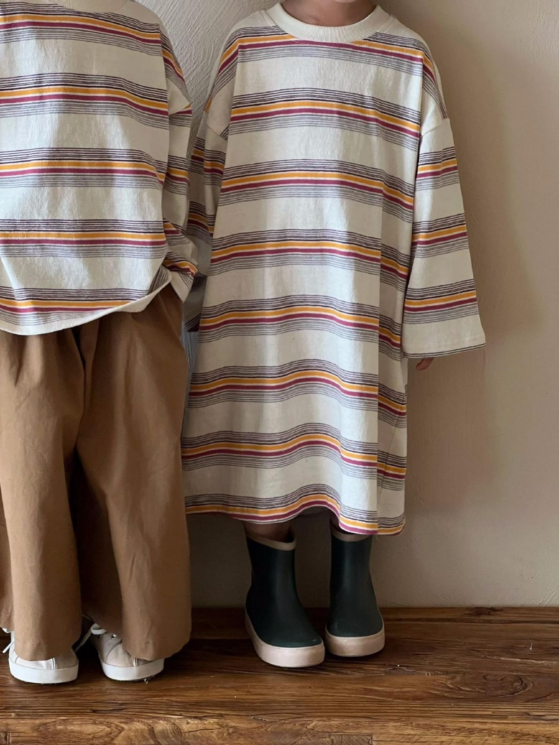 兄弟姐妹秋天線條上衣/洋裝