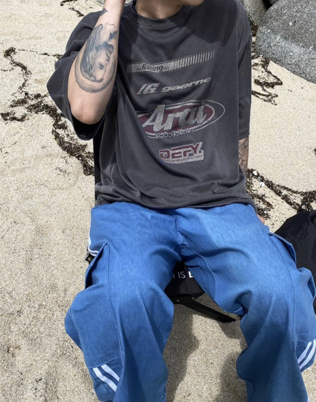 🇰🇷韓國 HOLYINCODE Arai斑駁標語水洗 寬鬆 印花 短袖 T恤 短T