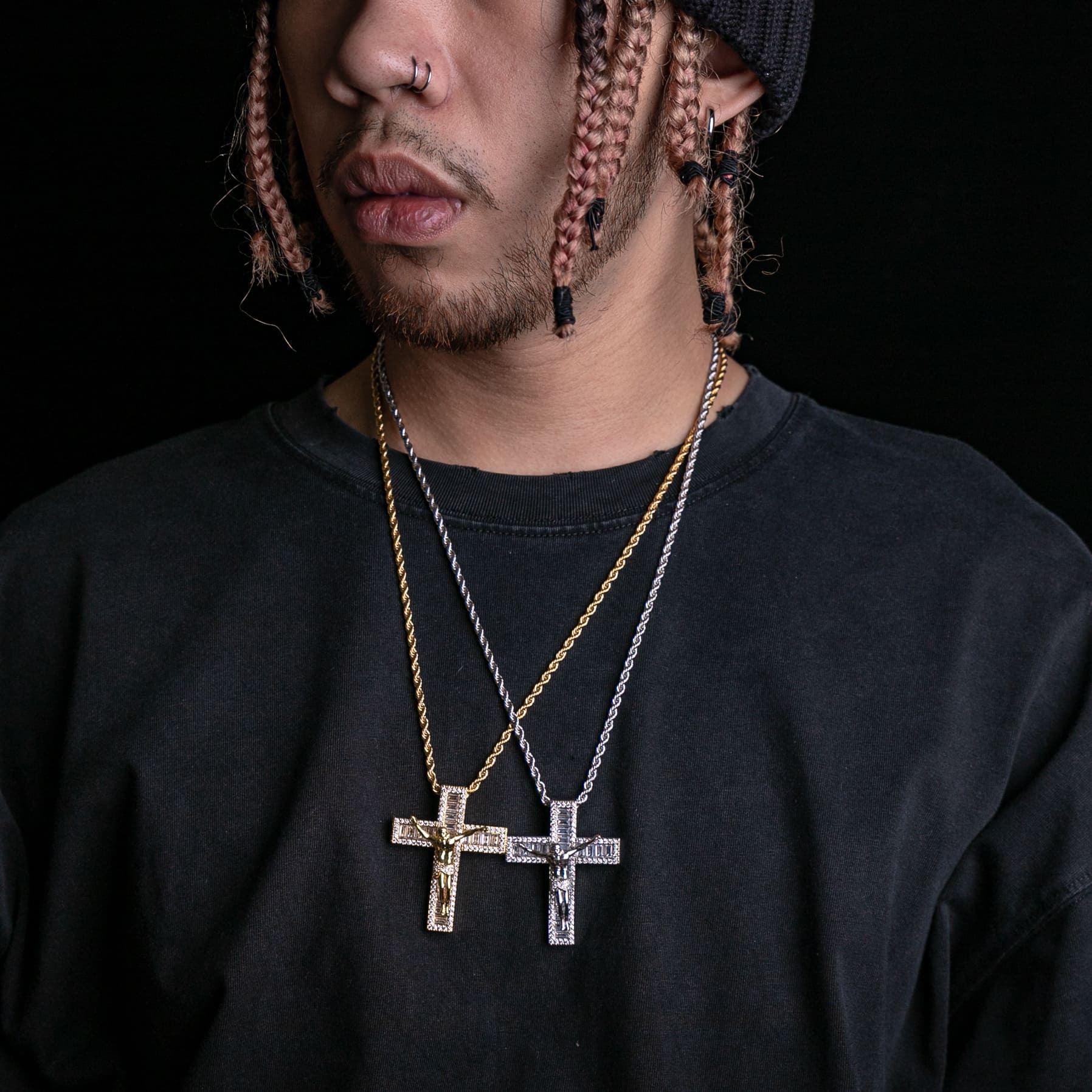 T方混鑲耶穌受難十字架墜飾