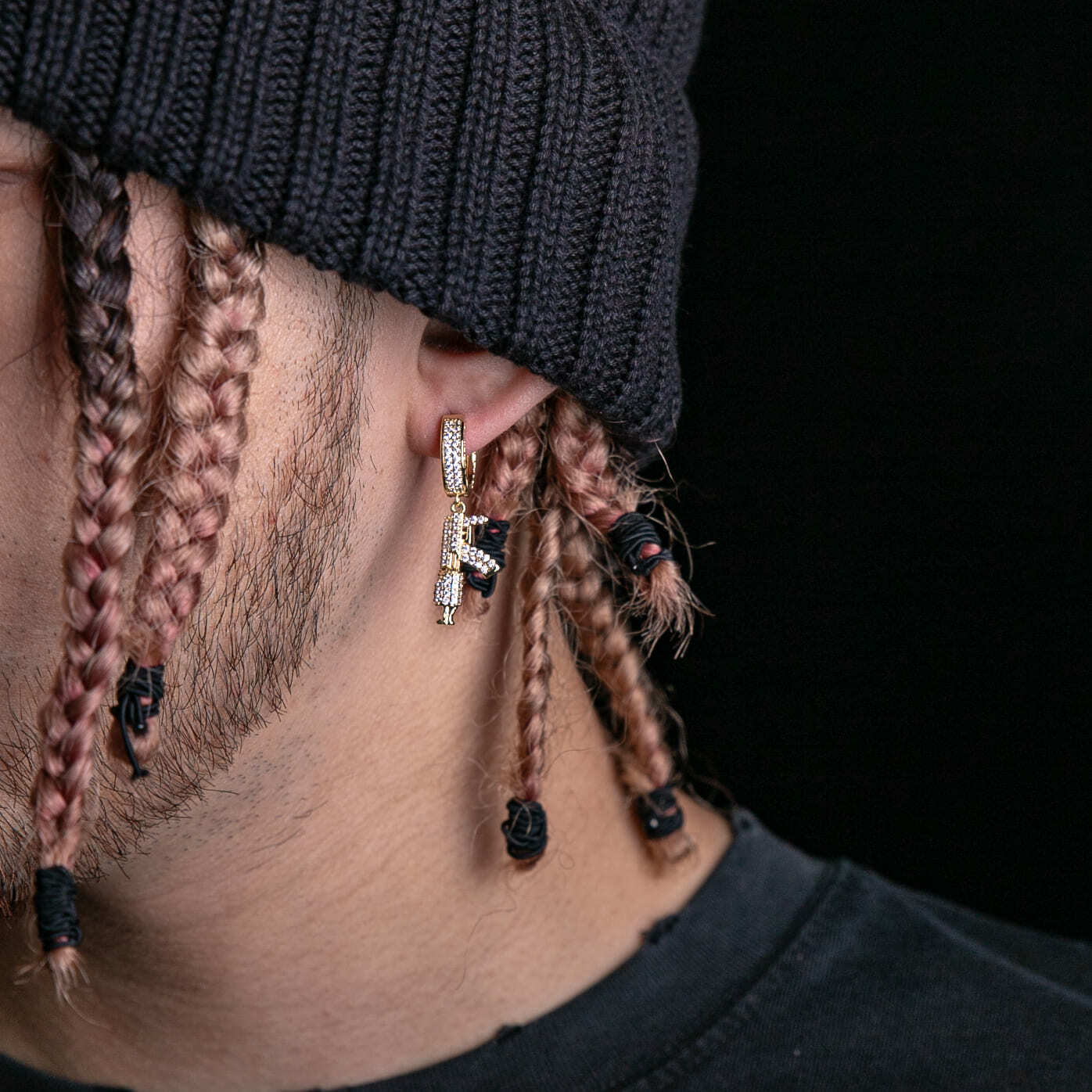 滿鑲AK-47步槍造型掛墜耳環