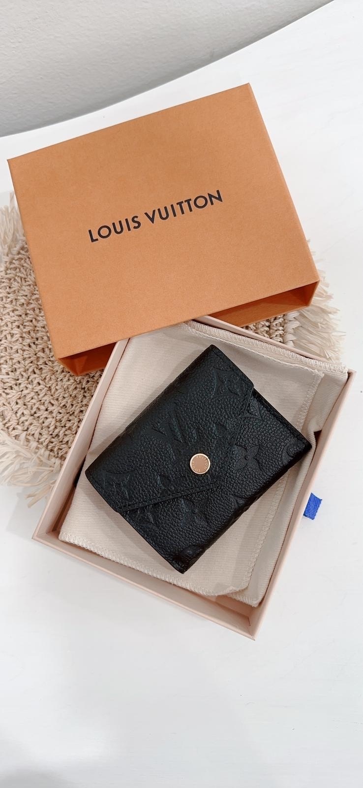 cantonese] 破財超級無敵細既compact wallet! Louis Vuitton Zoe