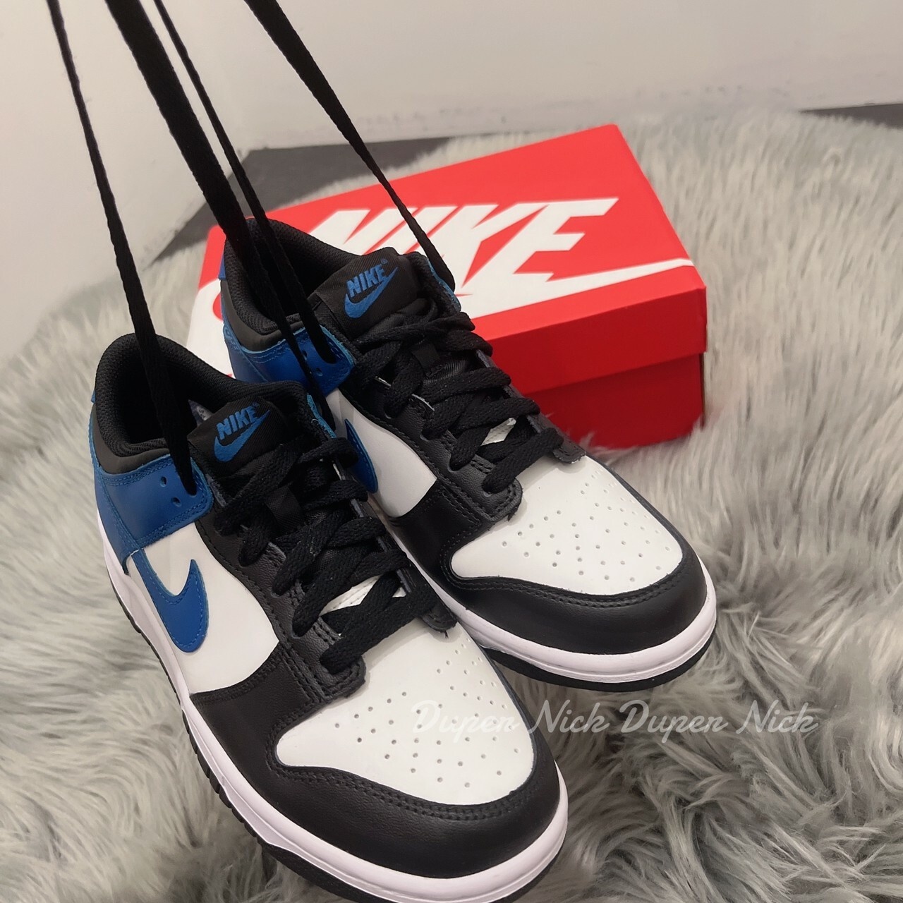 Nike Dunk Low GS Black White Blue 黑白藍 女