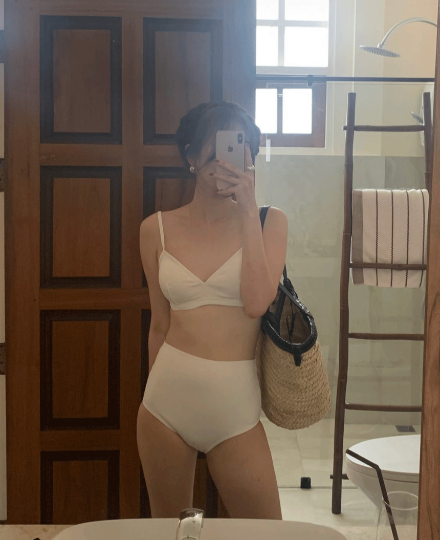KR BIKINI SET 2 COLORS
