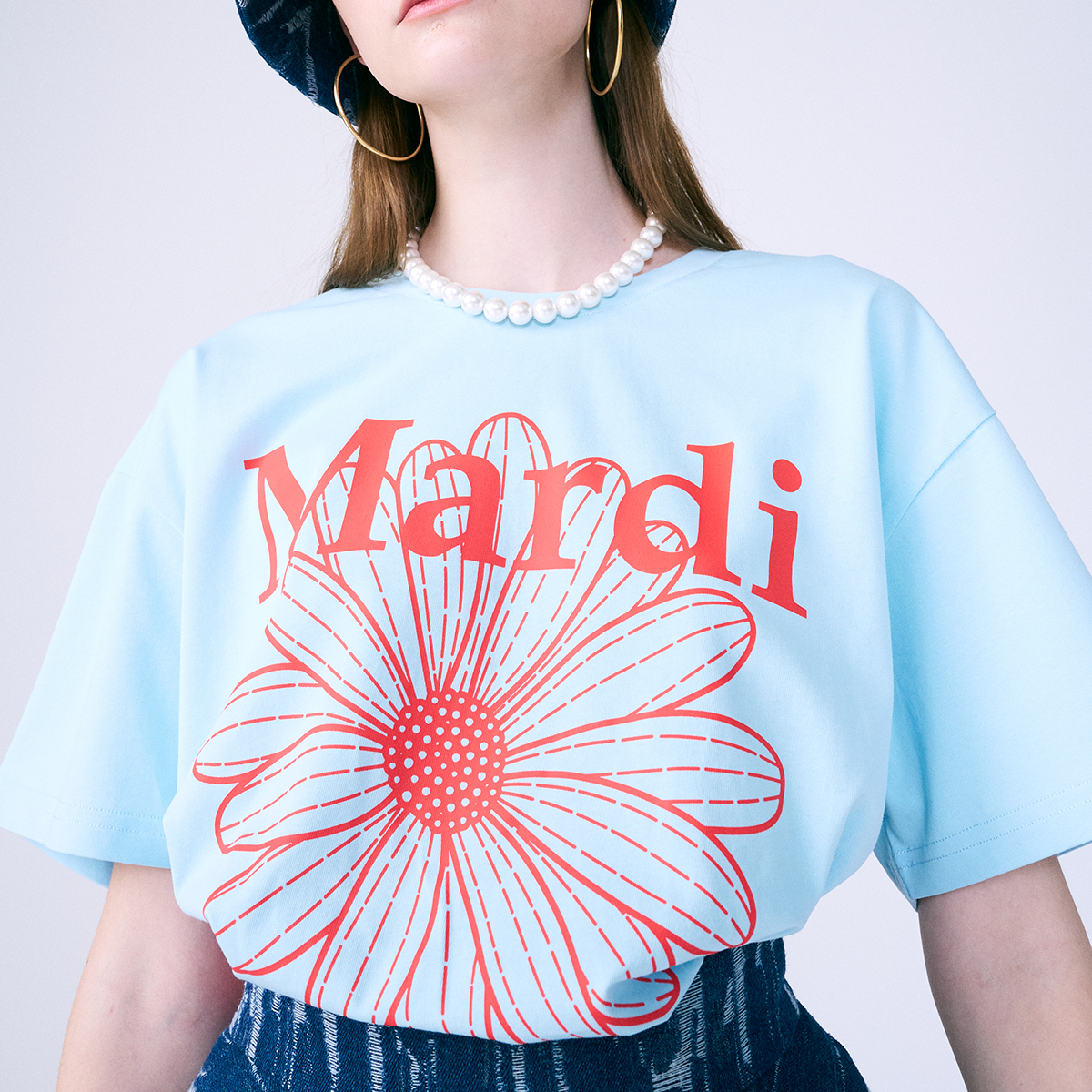 ※12/29～1/7配送不可　Mardi Mercredi ミニPTSKT MARDI MERCREDI 經典小雛菊印花短TEE