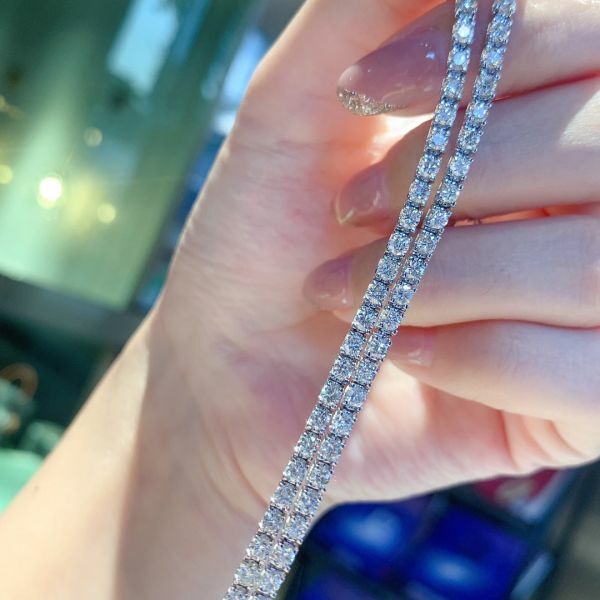 三克拉經典牛頭滿鑽