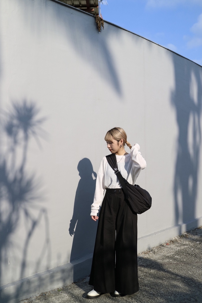 [4色入 ] 必入手薄身Oversize Top ( Beige)