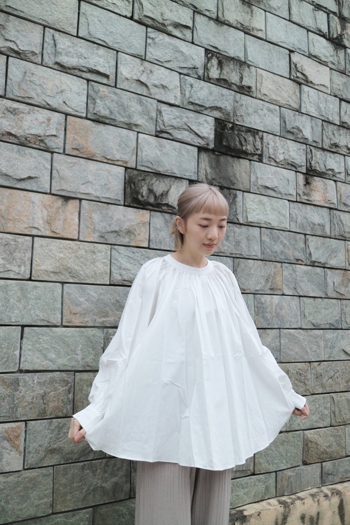 [兩色入 ]長袖款 2ways配腰帶泡泡大傘長款Top ( White )