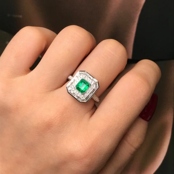 1.02ct 18K祖母綠戒指