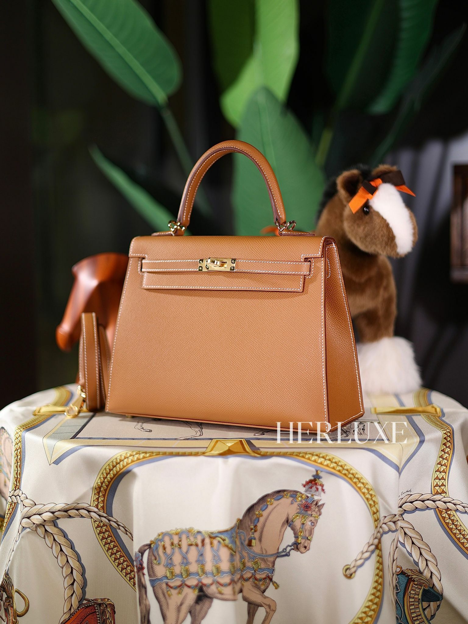 Kelly 25 37 gold cc epsom K