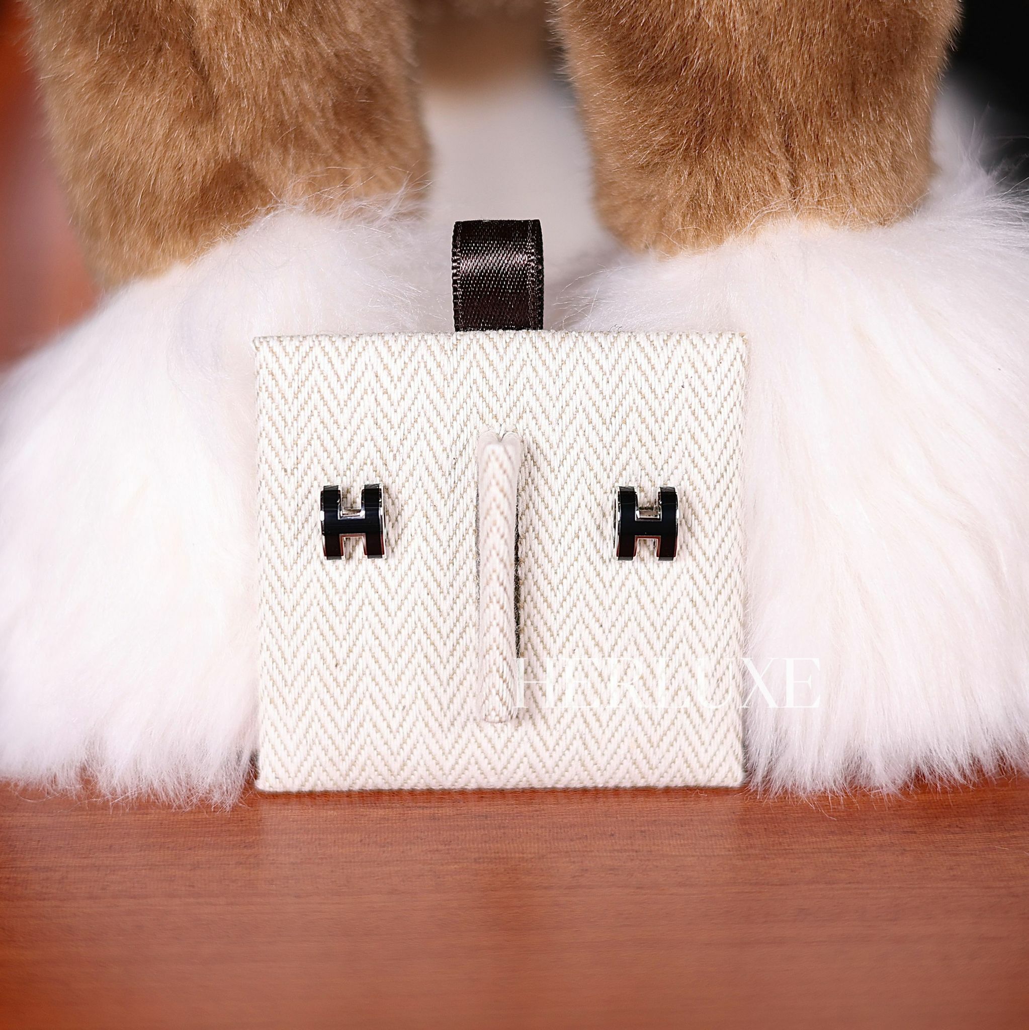 Mini pop H earrings 89 noir CK