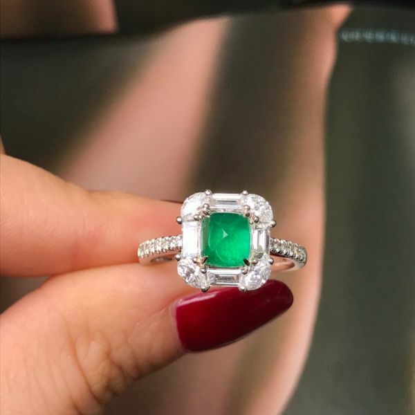 0.86ct 18K 祖母綠戒指