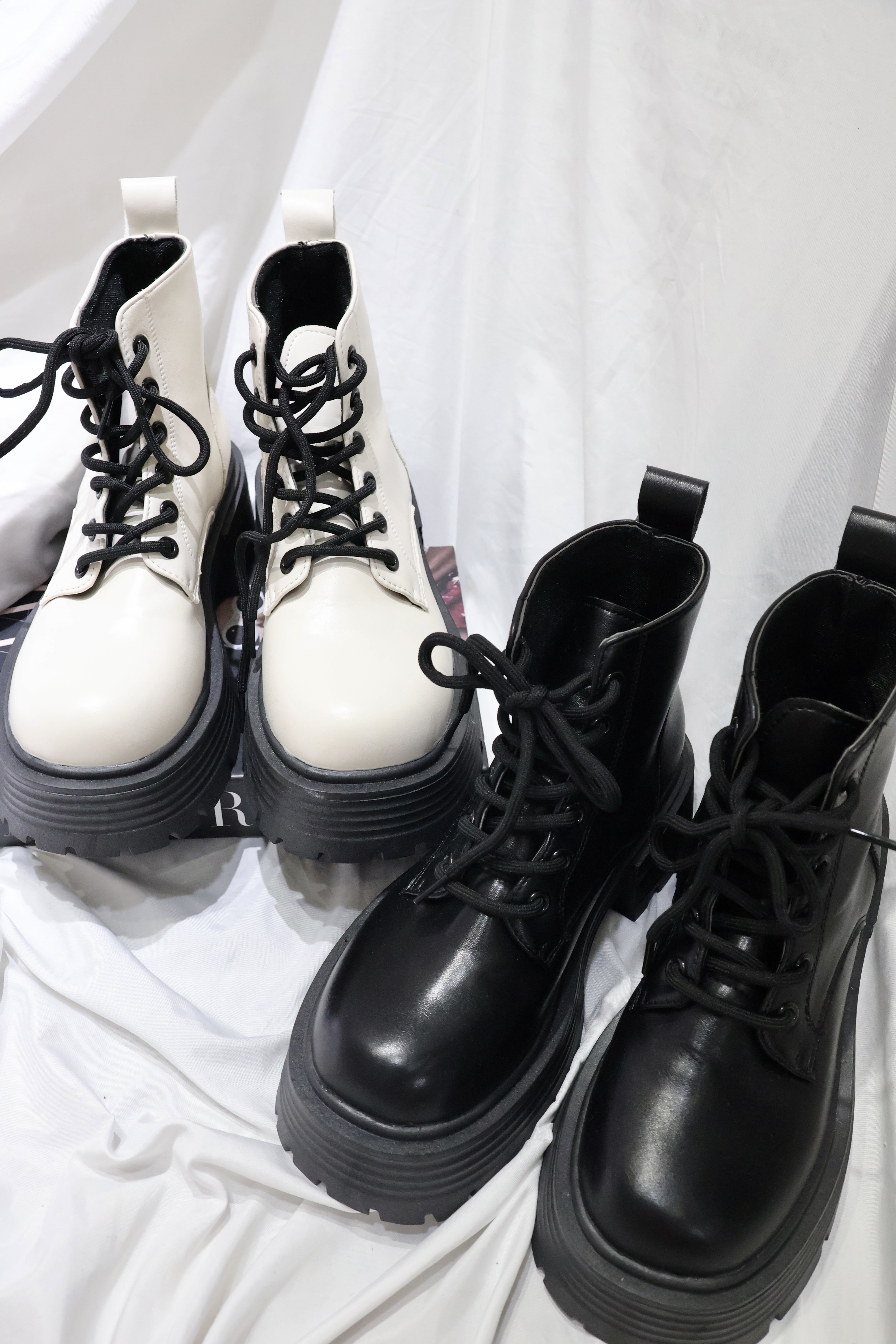 長腿妹妹🤎復古馬丁靴