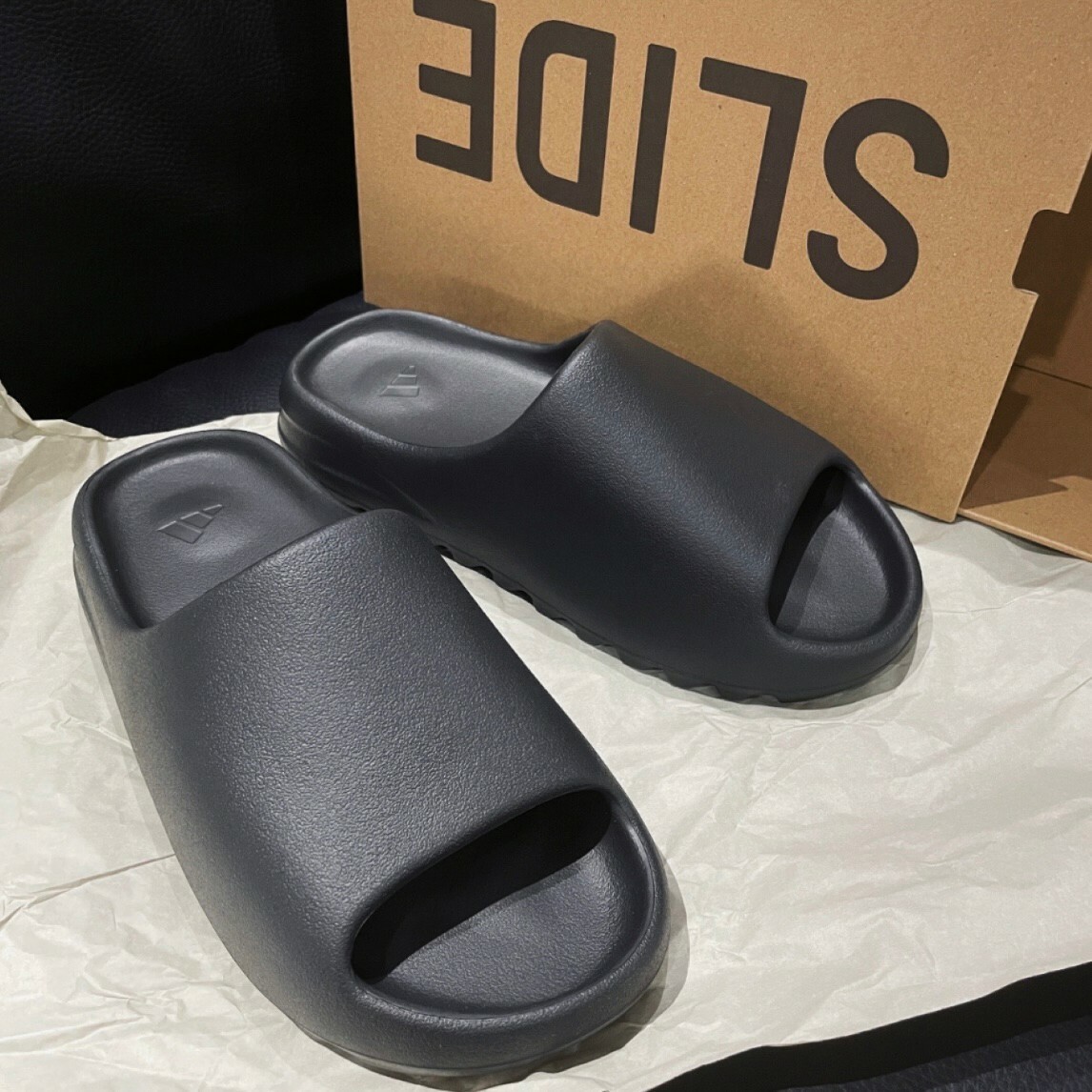 Adidas YEEZY Slide "Granite" 炭灰 深灰 拖鞋 休閒鞋 男女鞋