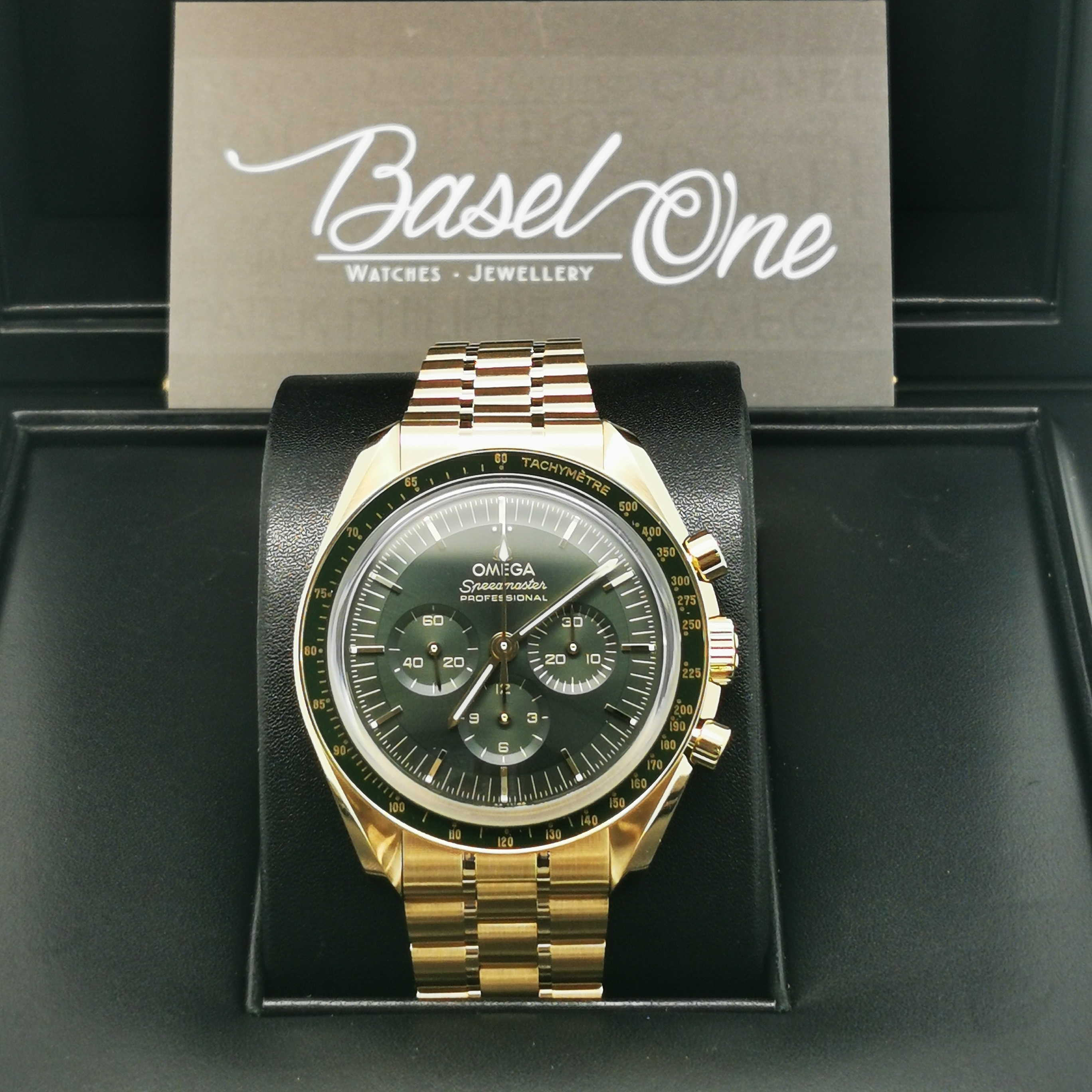 BRAND NEW OMEGA SPEEDMASTER 310.60.42.50.10.001 3106042510001 MOONWATCH PROFESSIONAL GREEN DIAL SEDNA GOLD CO‑AXIAL MASTER CHRONOMETER CHRONOGRAPH 42 MM