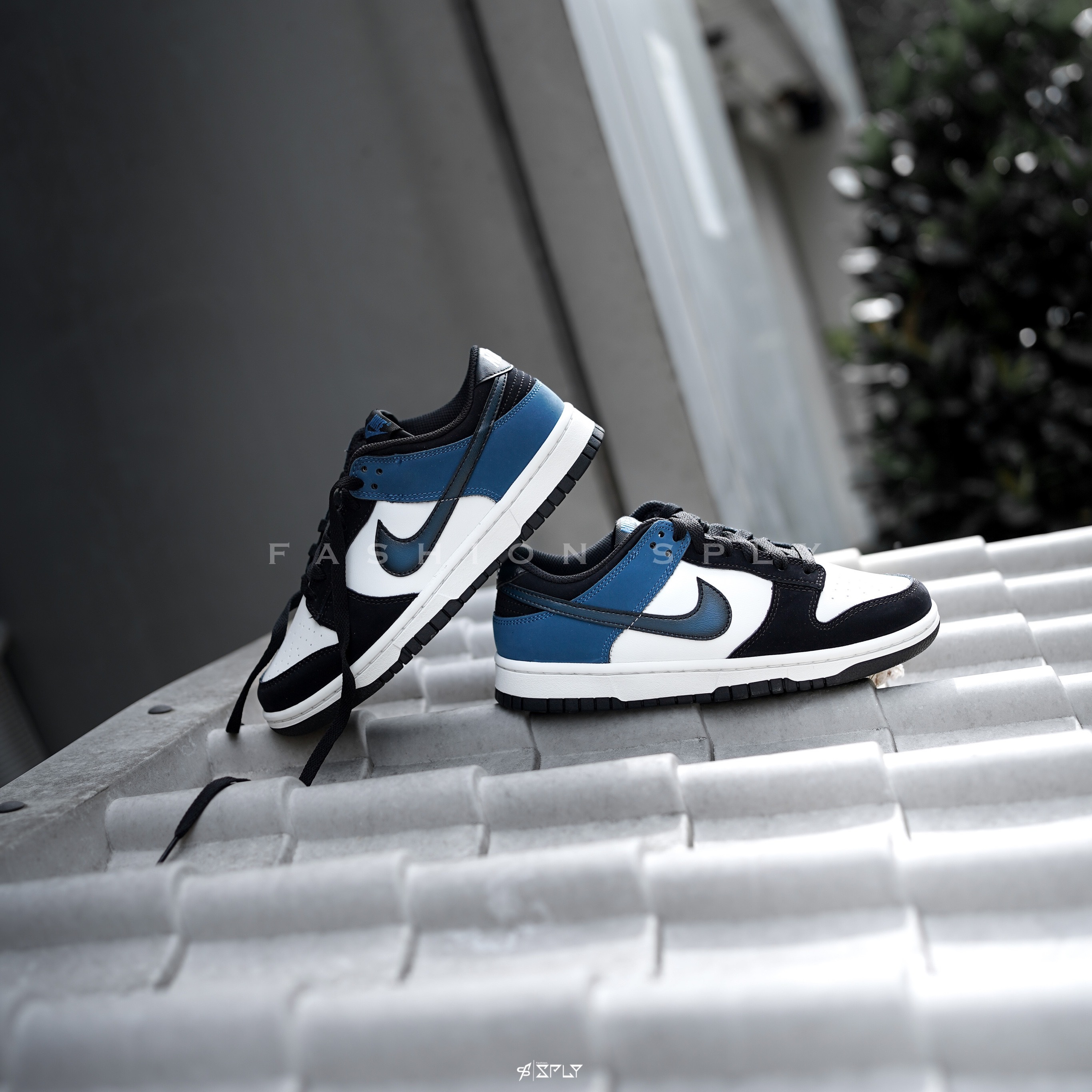 Nike Dunk Low Industrial Blue 藍黑漸變 FD6923-100