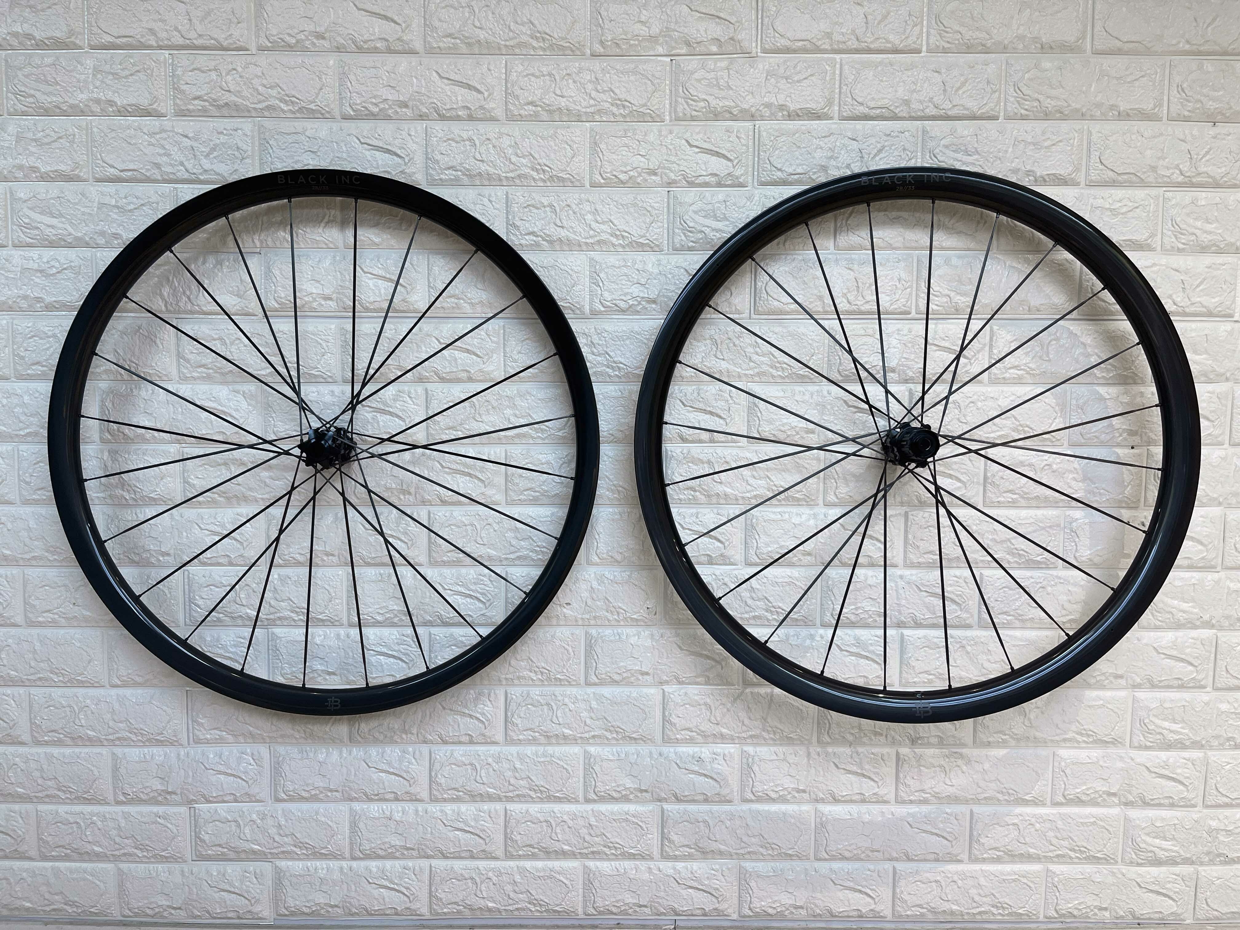 Black Inc 28/33 Wheelset