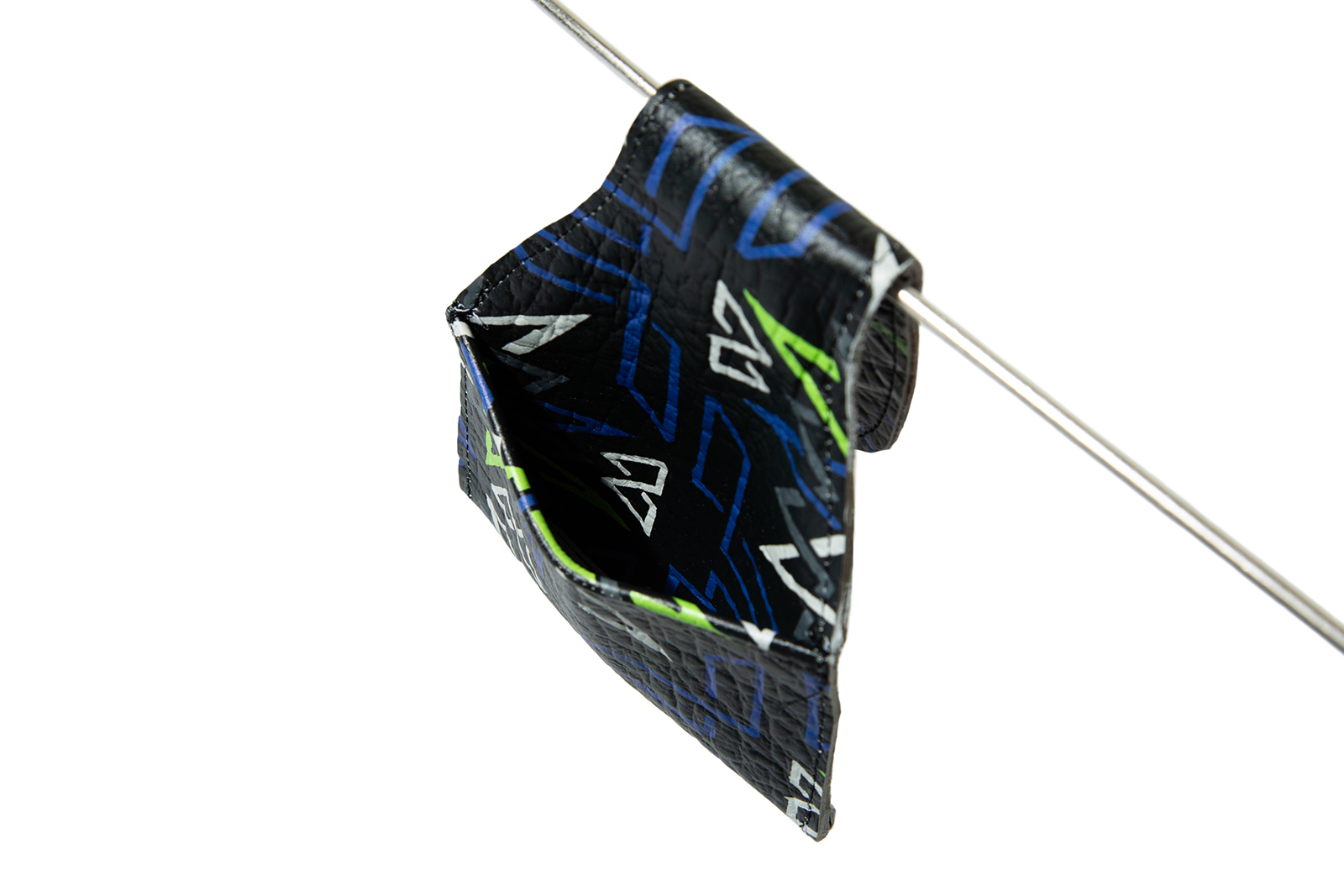 BROSKI "CHALK HOLDER" (Black)