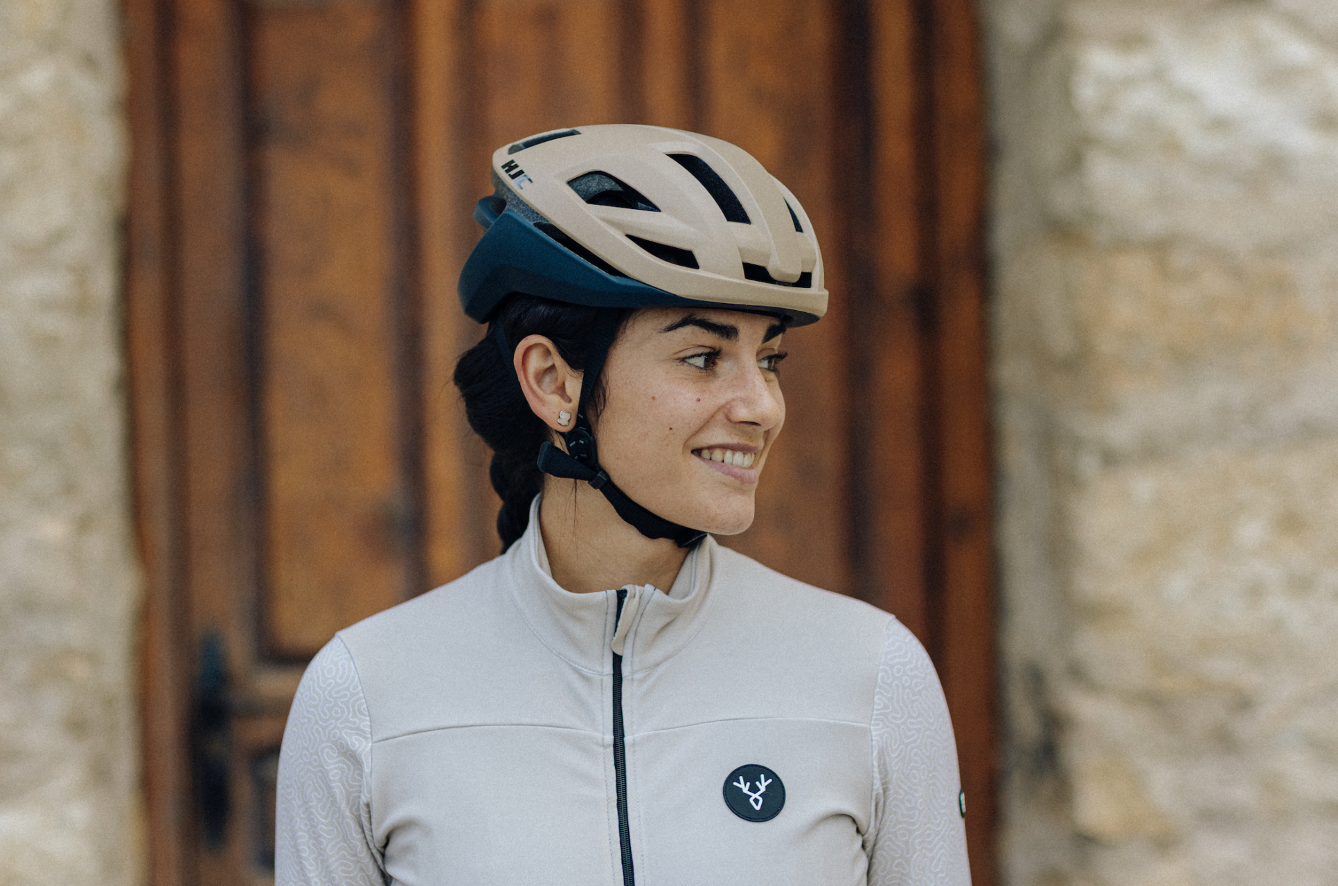 HJC Bellus Road helmet