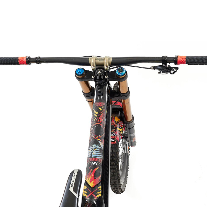 All Mountain Style X Stranger Things Honeycomb 聯乘特別版車架保護貼. DEMOGORGON (Extra/XL)