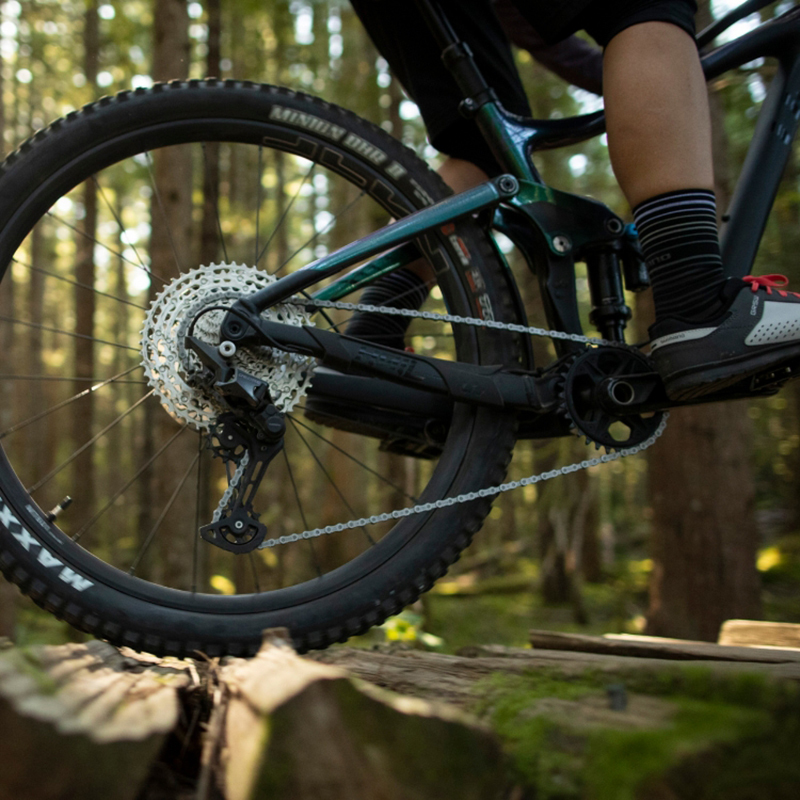 Shimano DEORE HG 12s 山地車鏈條 CN-M6100