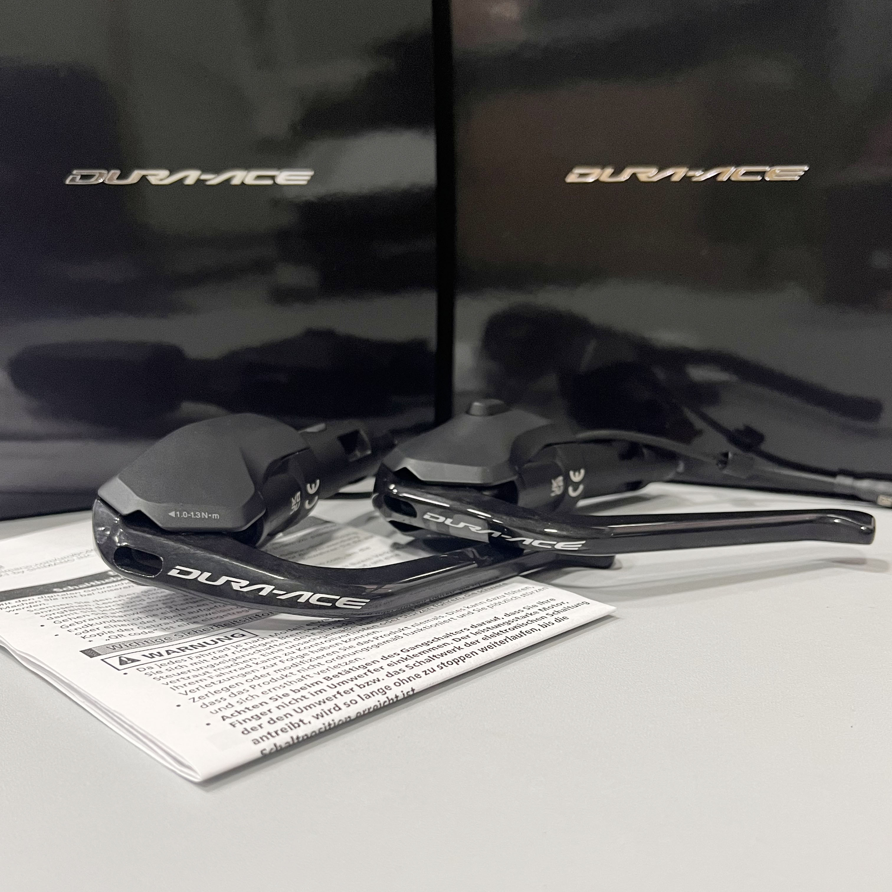 Shimano Dura-Ace Di2 三鐵/TT 碟煞煞車把 #ST-R9180