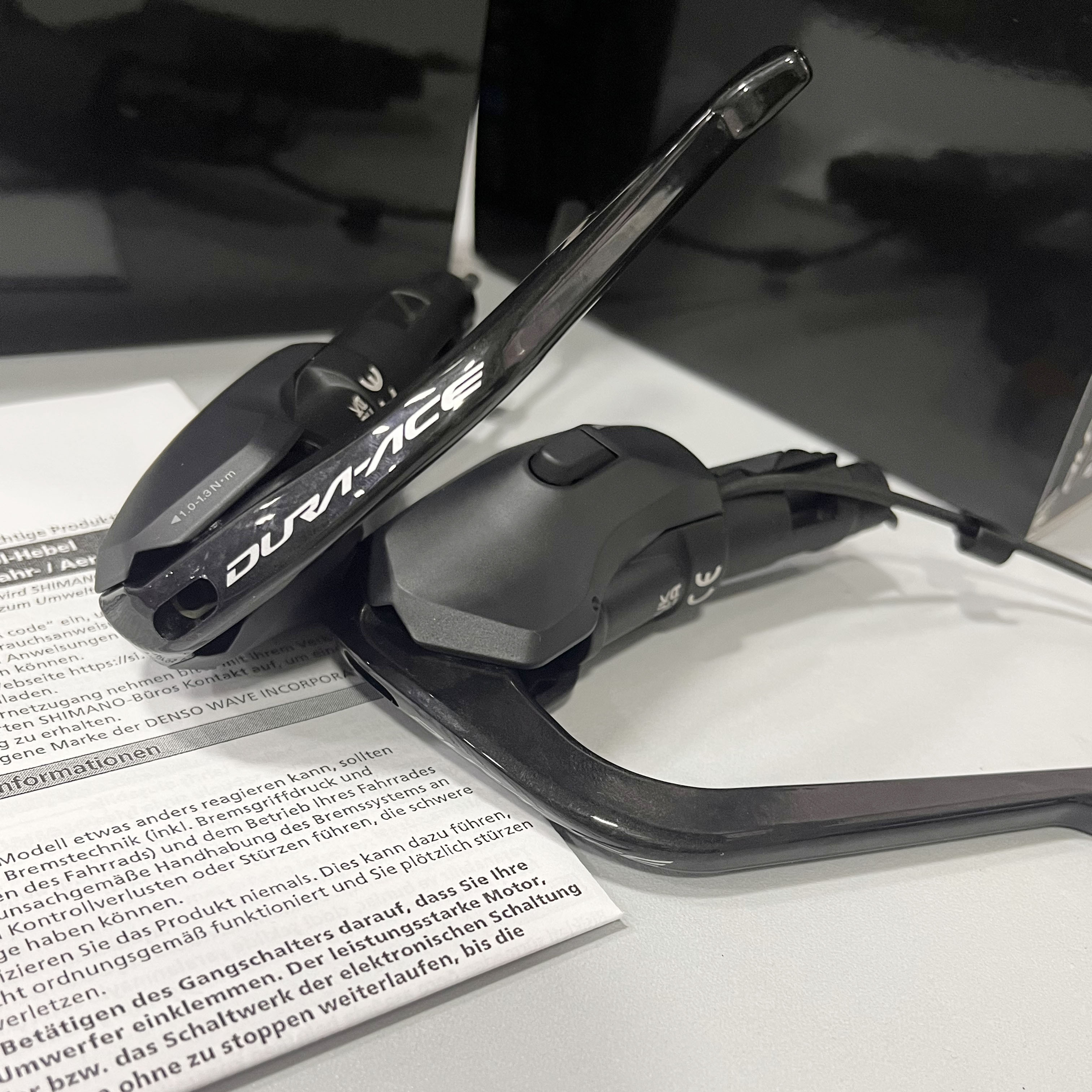 Shimano Dura-Ace Di2 三鐵/TT 碟煞煞車把#ST-R9180
