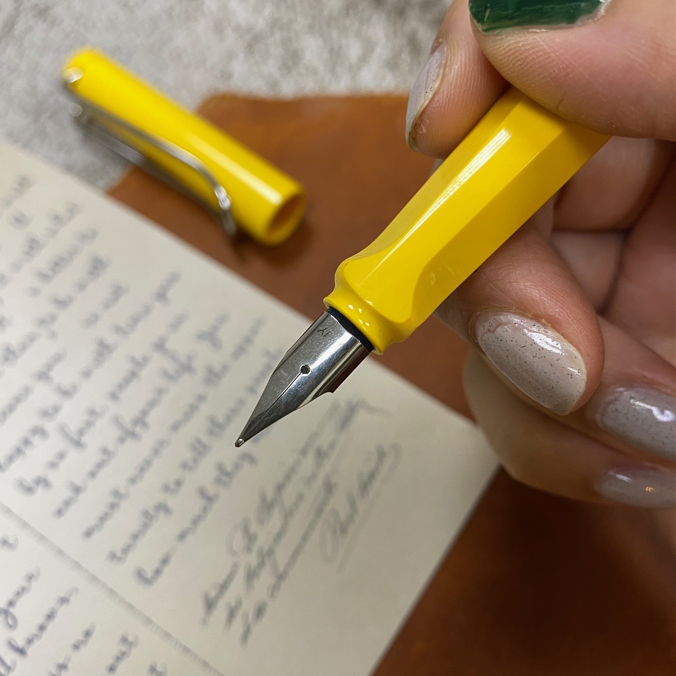 LAMY Safari 狩獵鋼筆_黃色F尖