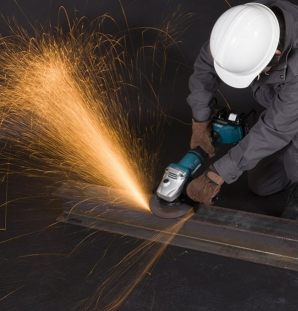 "MAKITA"牧田牌 充電式角向磨光機180mm