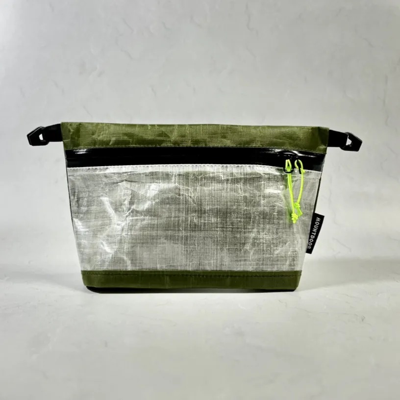 MOUNTDOOR YM Anywhere Sacoche 隨身斜背包 - 綠/白