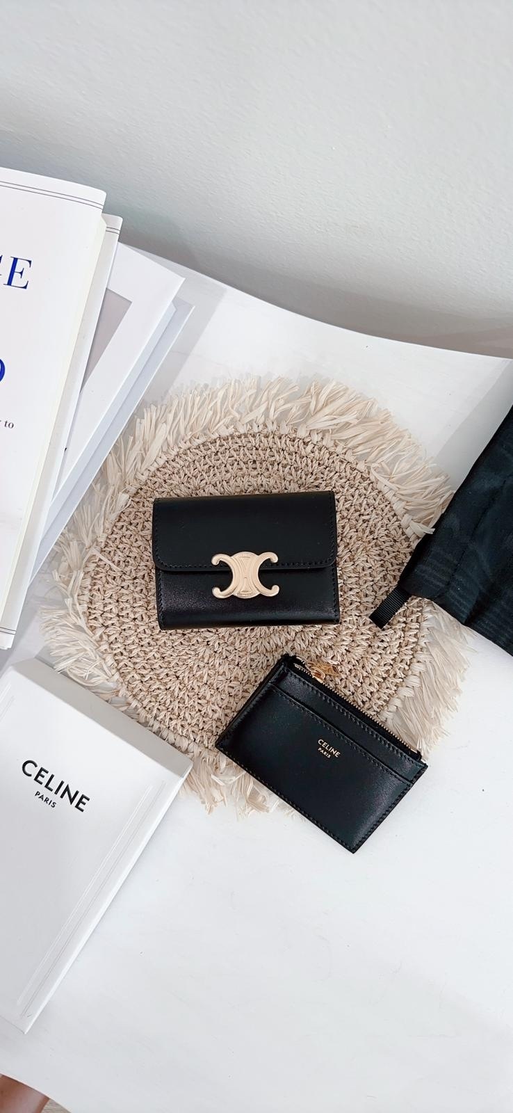 Celine Compact Detachable Wallet Triumphs - Shiny Calf