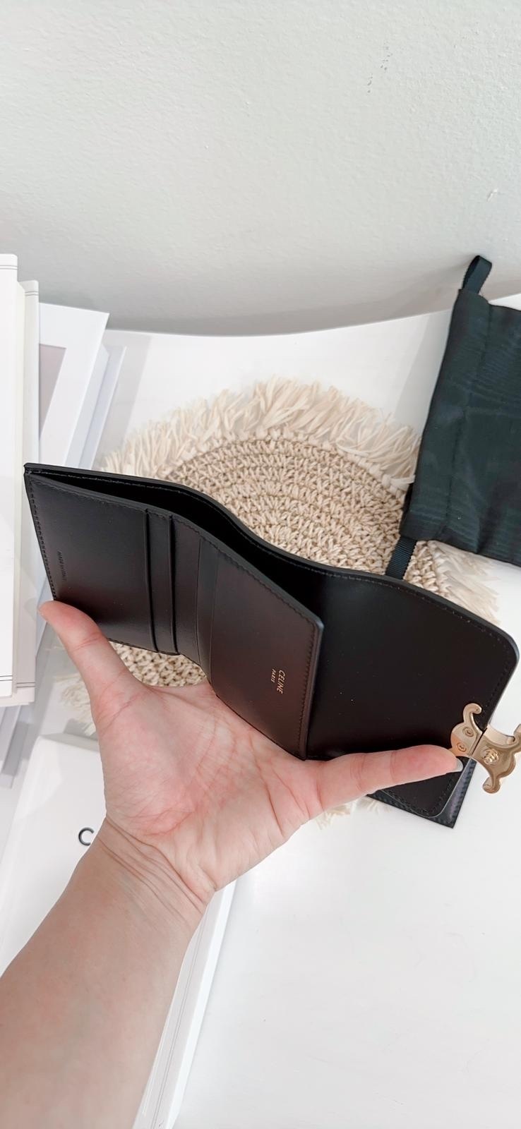 Celine Compact Detachable Wallet Triumphs - Shiny Calf