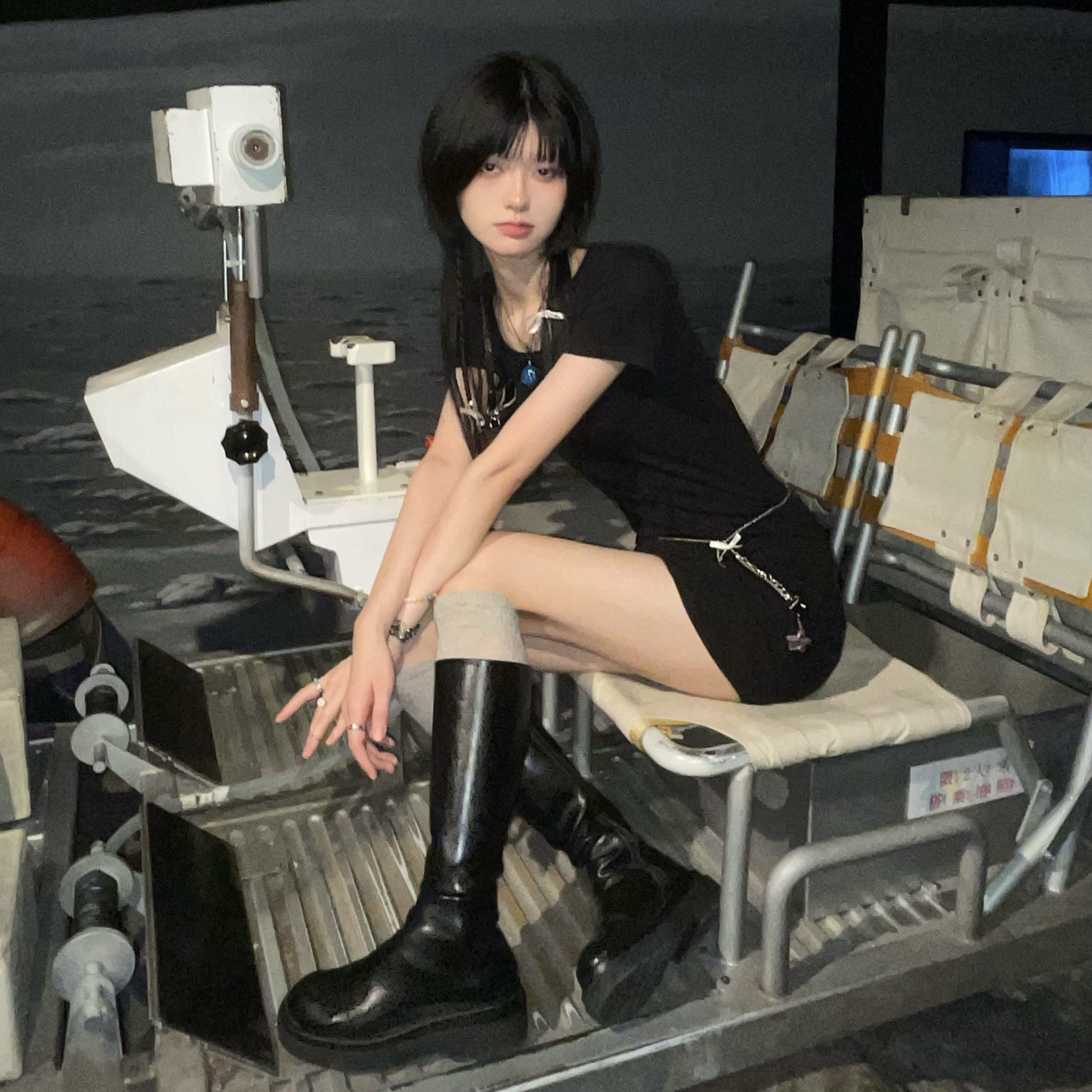 方領羅紋連身裙