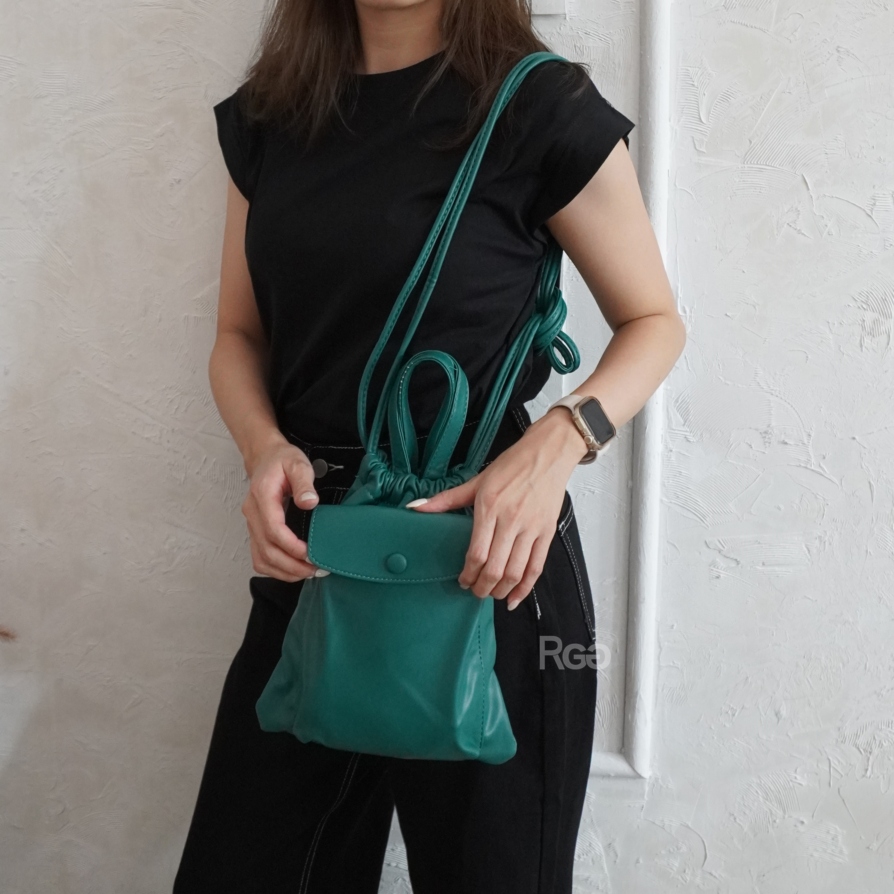 日本🇯🇵 Chaco Closet 抽繩袋 側背包