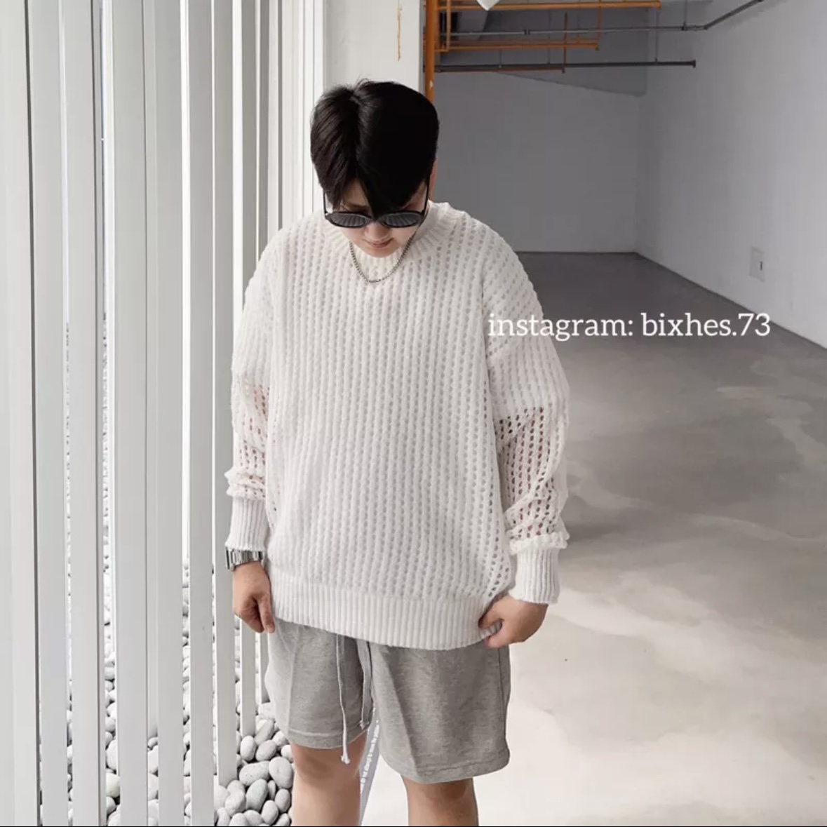 針織鏤空洞洞上衣(B00010)